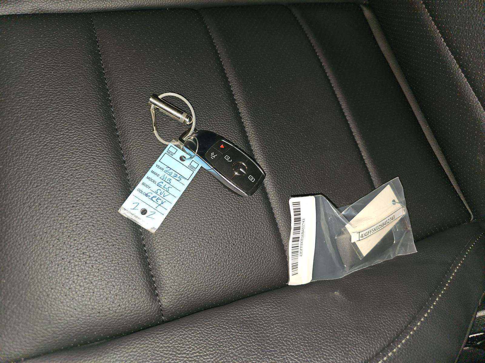 MERCEDES-BENZ GLS-CLASS - 8