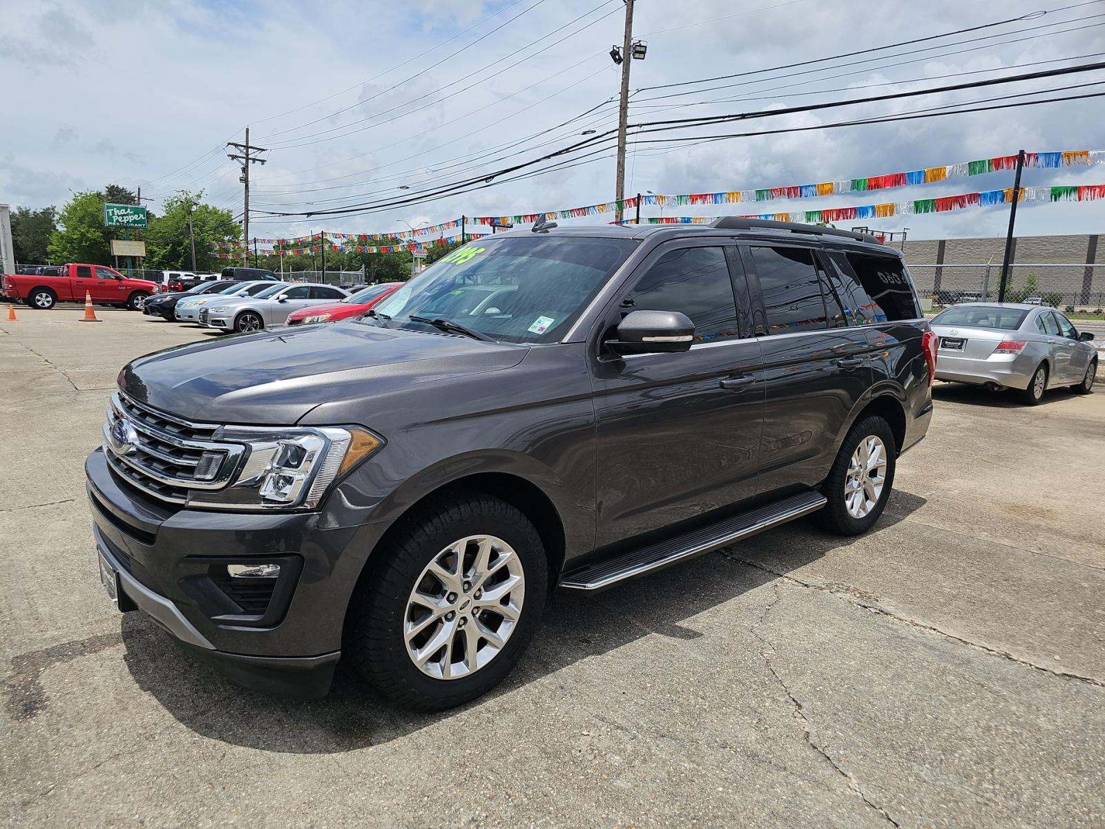 FORD EXPEDITION - 1