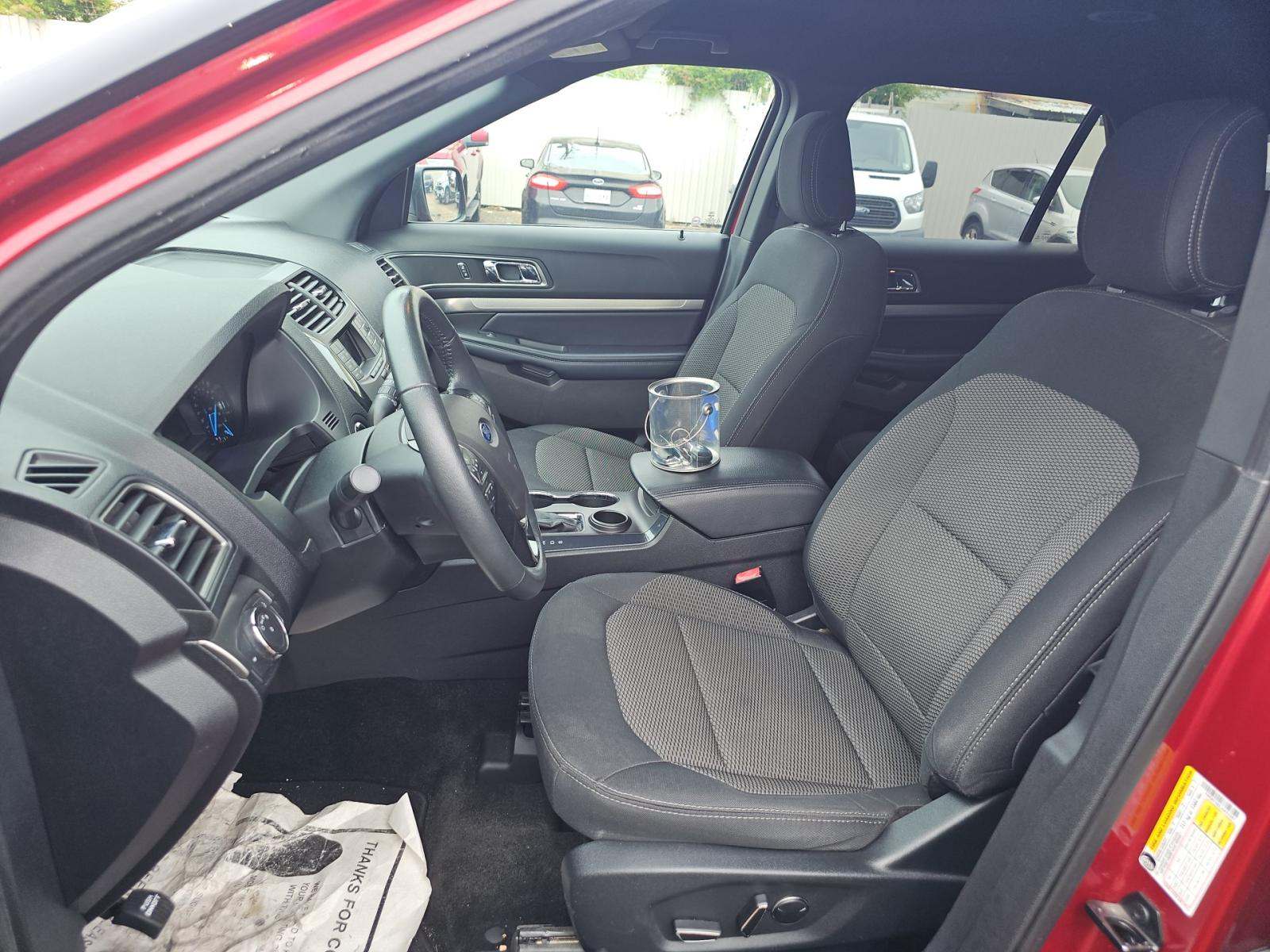 FORD EXPLORER - 6