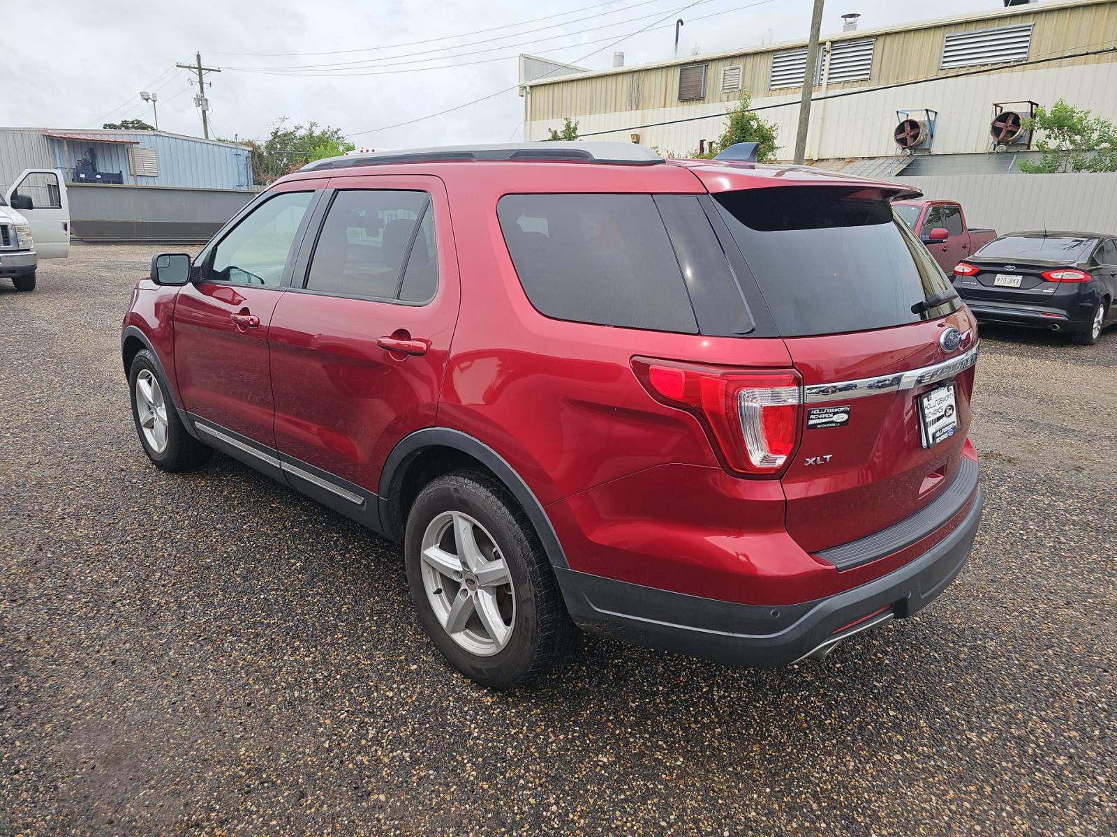 FORD EXPLORER - 2