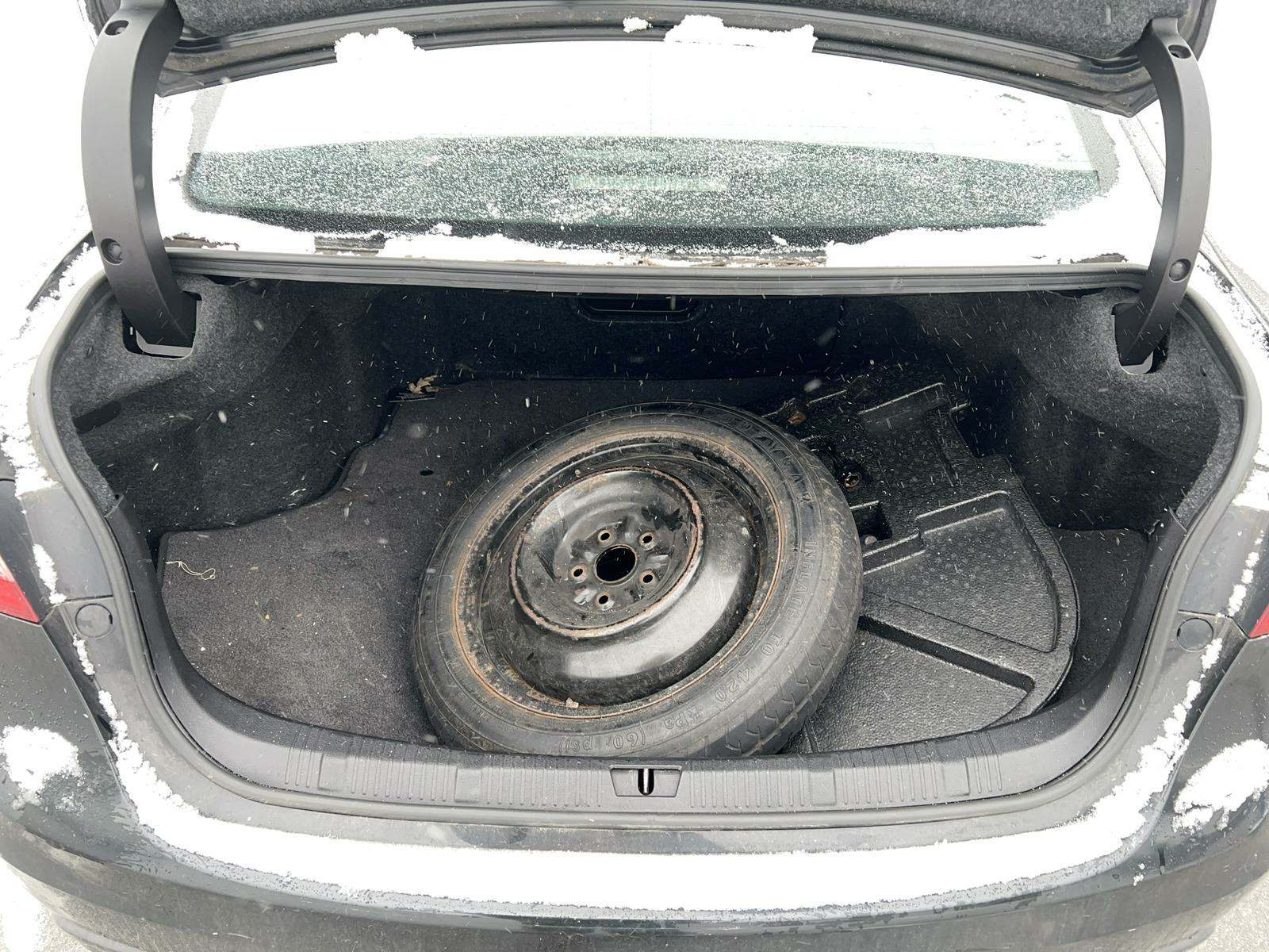 2013 Toyota Avalon Limited FWD