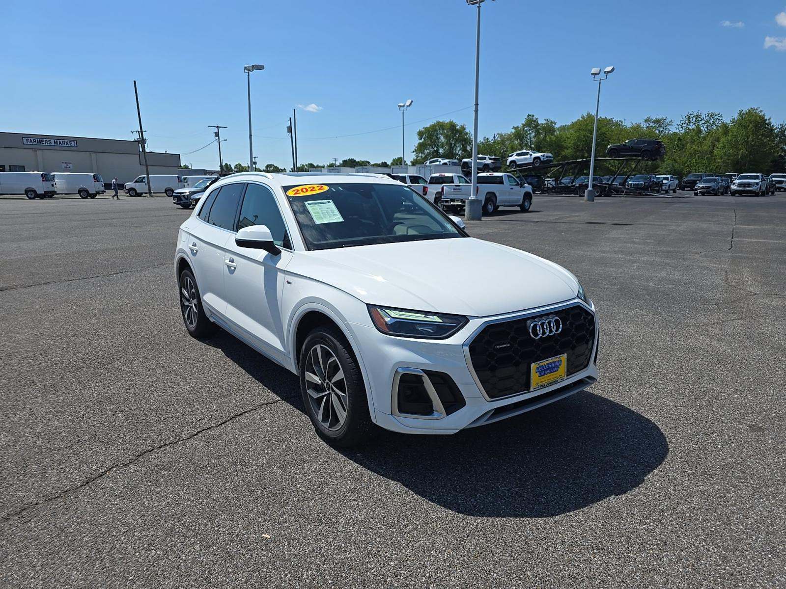 2022 Audi Q5 S line Premium AWD