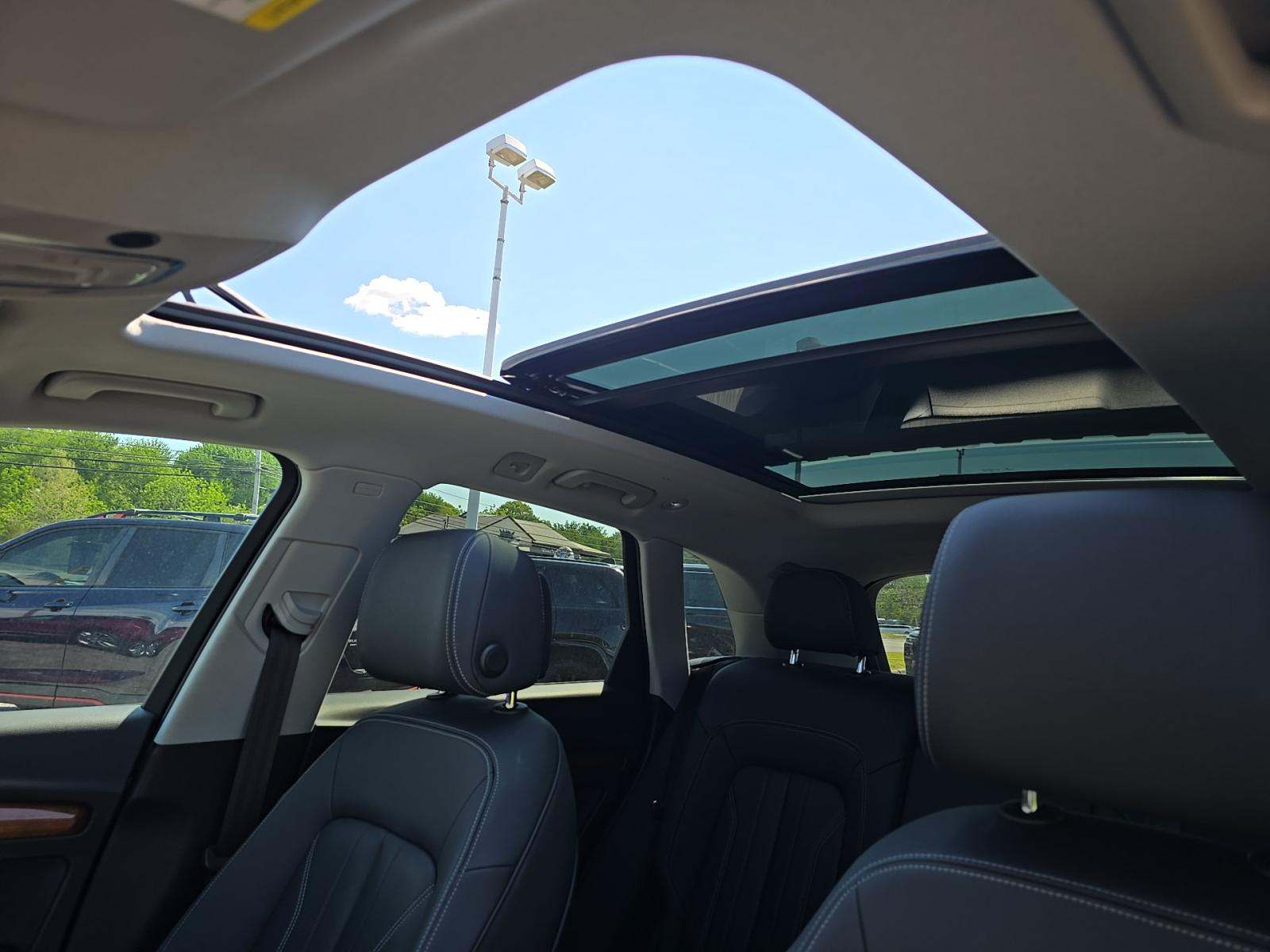 2022 Audi Q5 S line Premium AWD