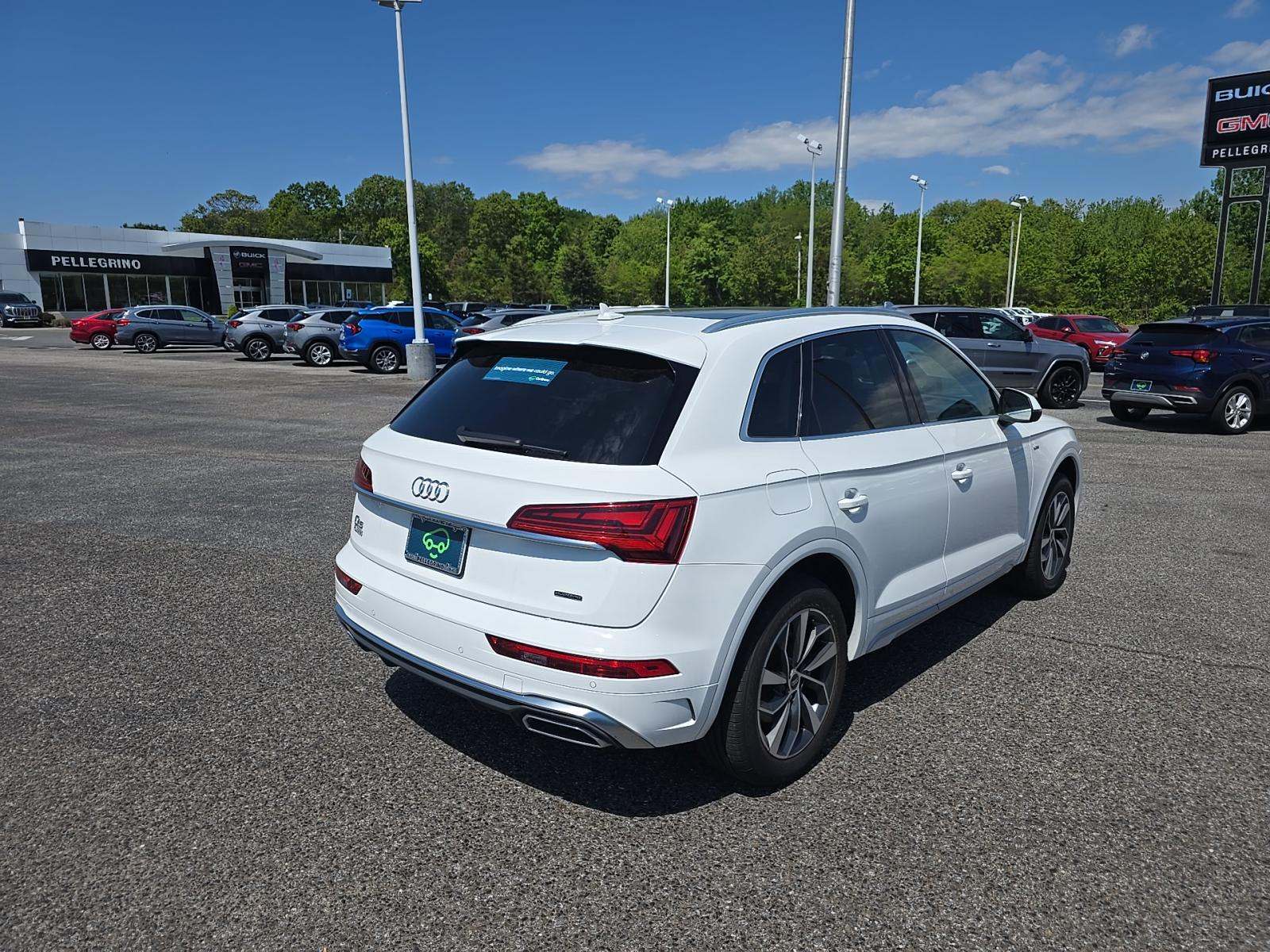2022 Audi Q5 S line Premium AWD