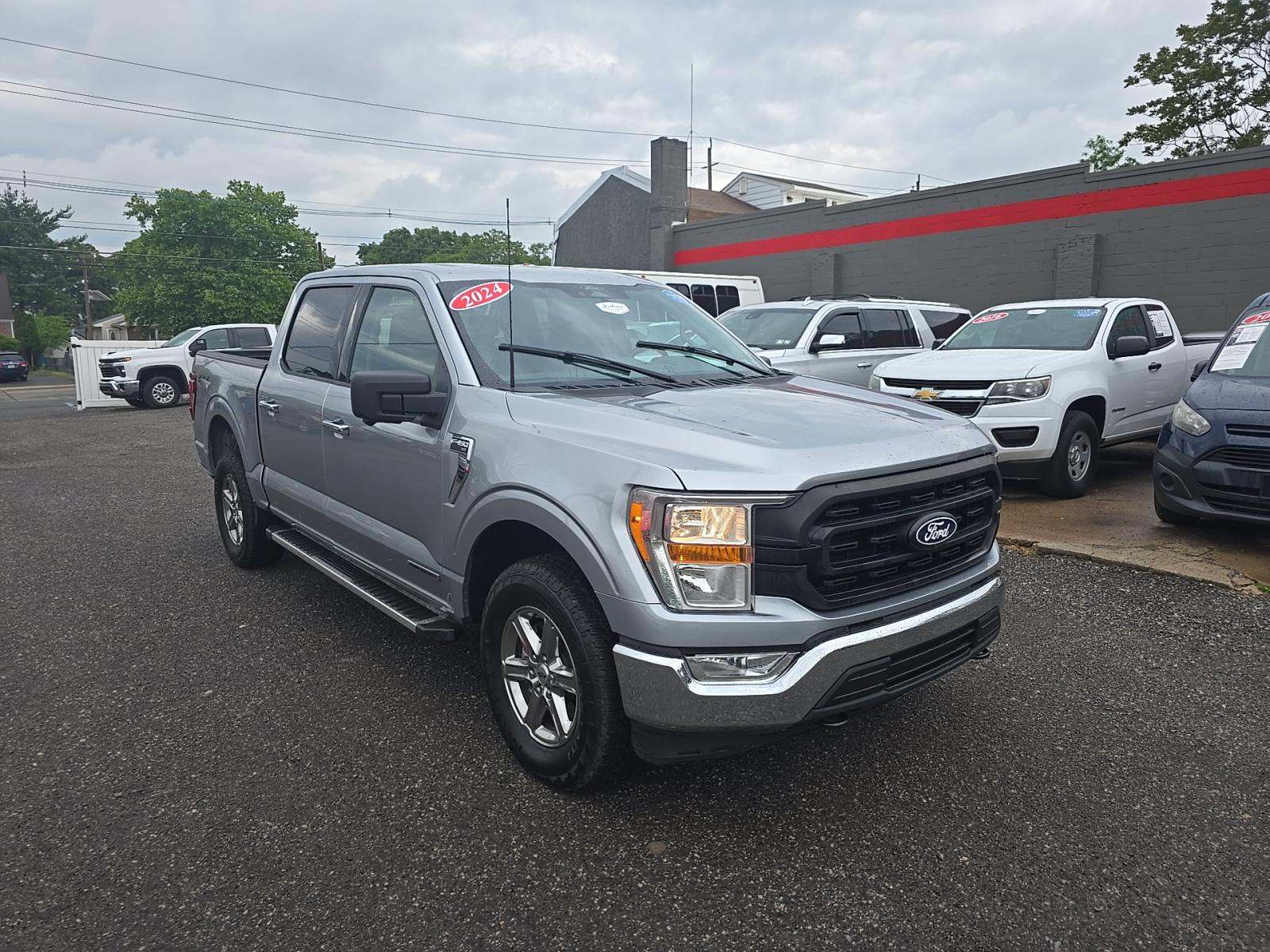 2024 Ford F-150 Hybrid XLT AWD