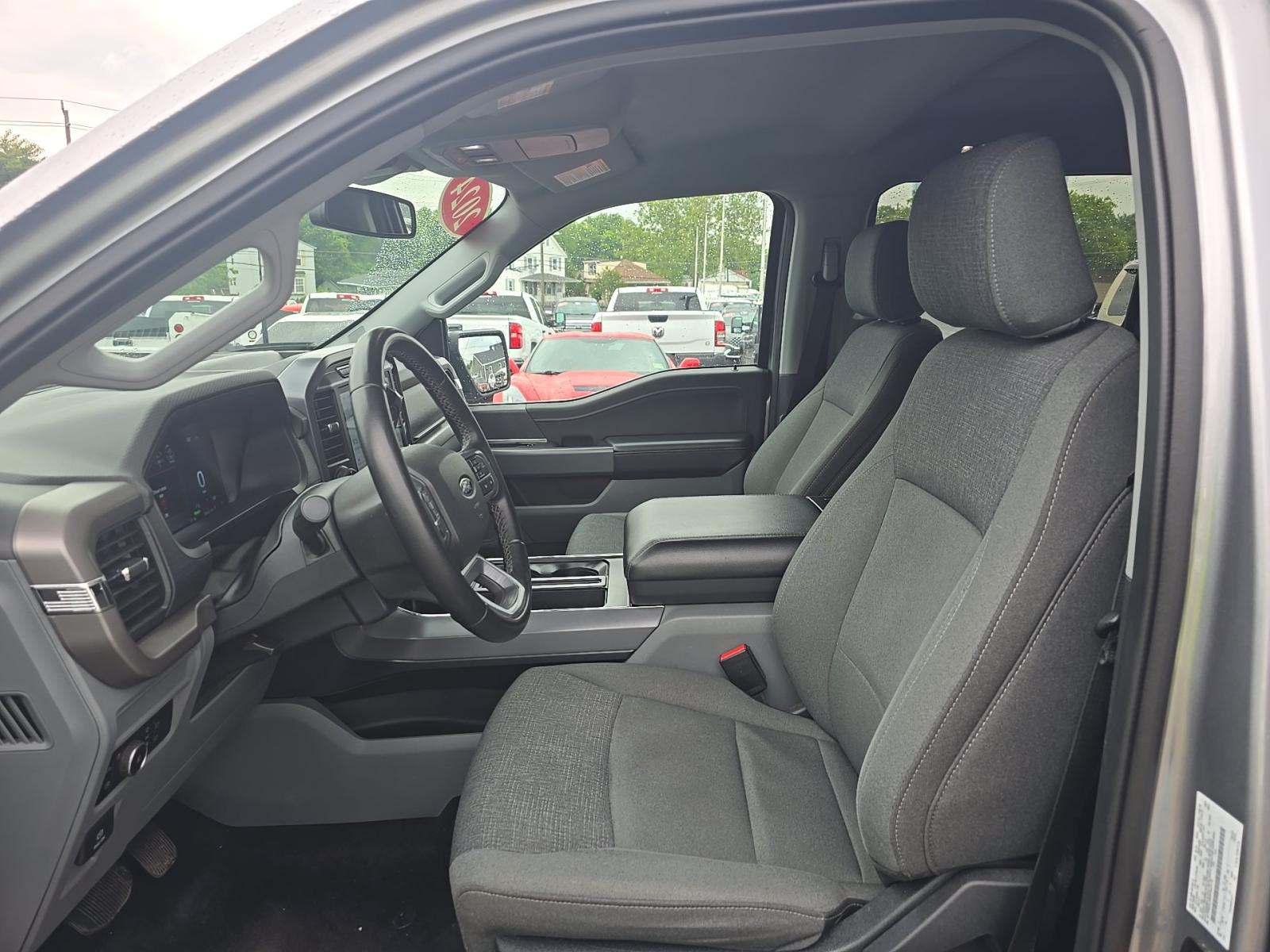 2024 Ford F-150 Hybrid XLT AWD
