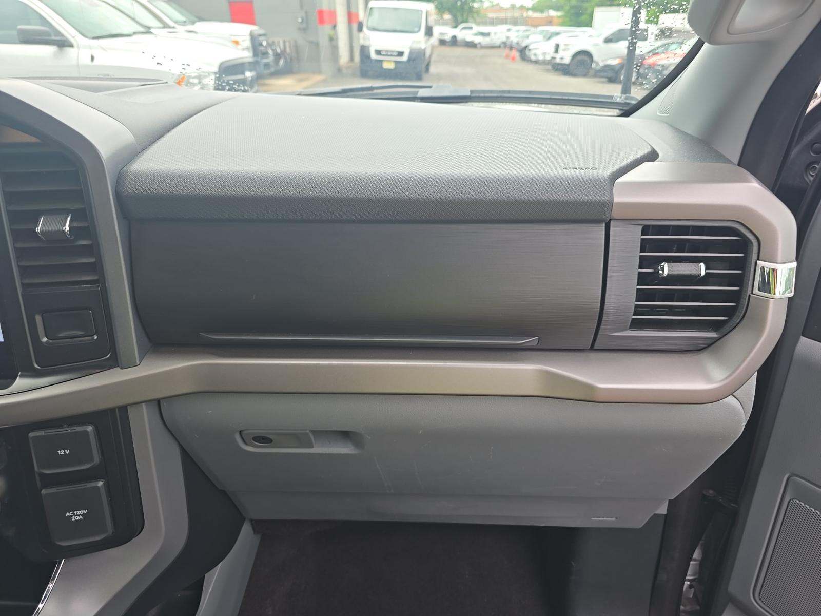 2024 Ford F-150 Hybrid XLT AWD
