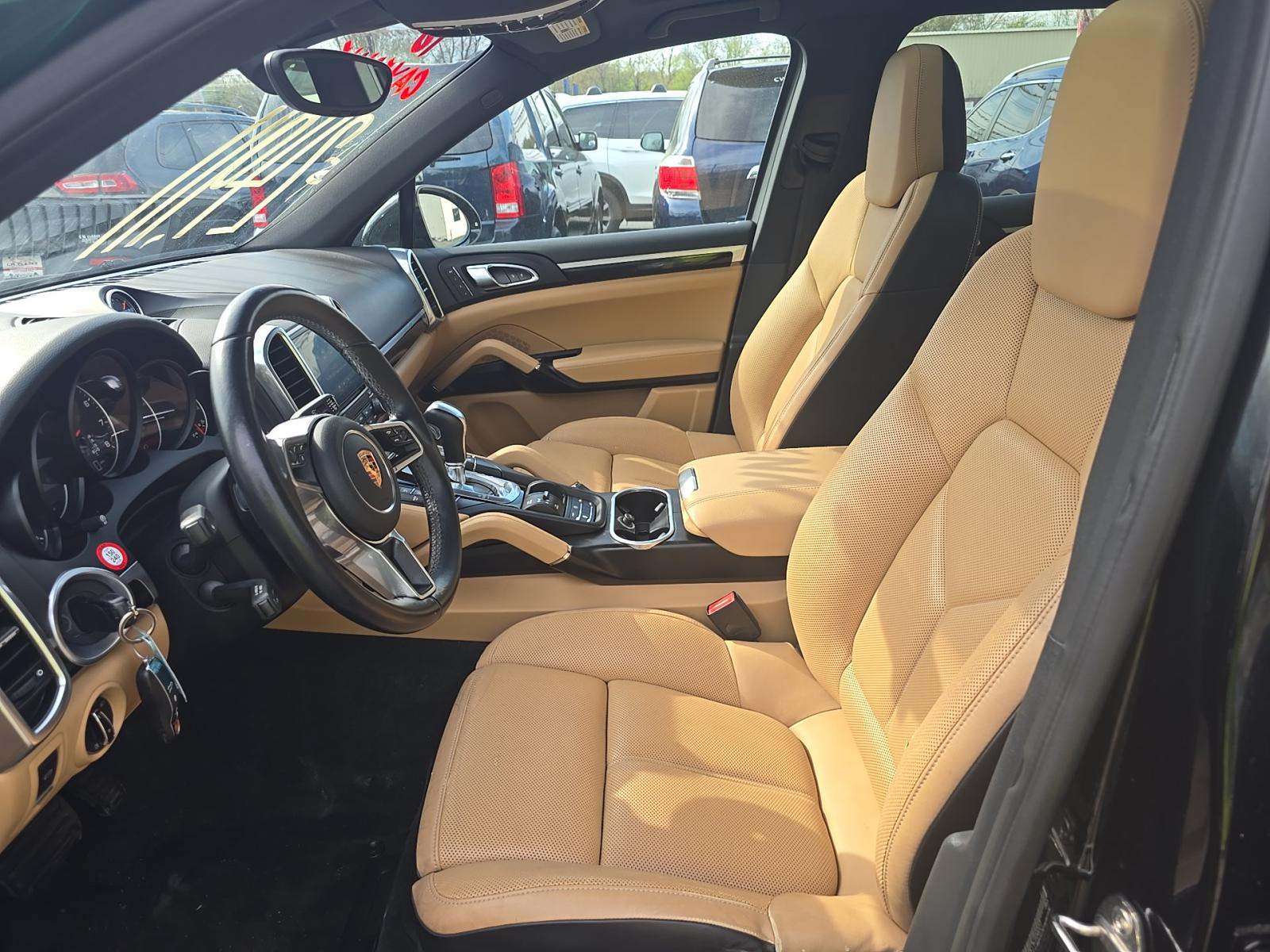 PORSCHE CAYENNE - 2