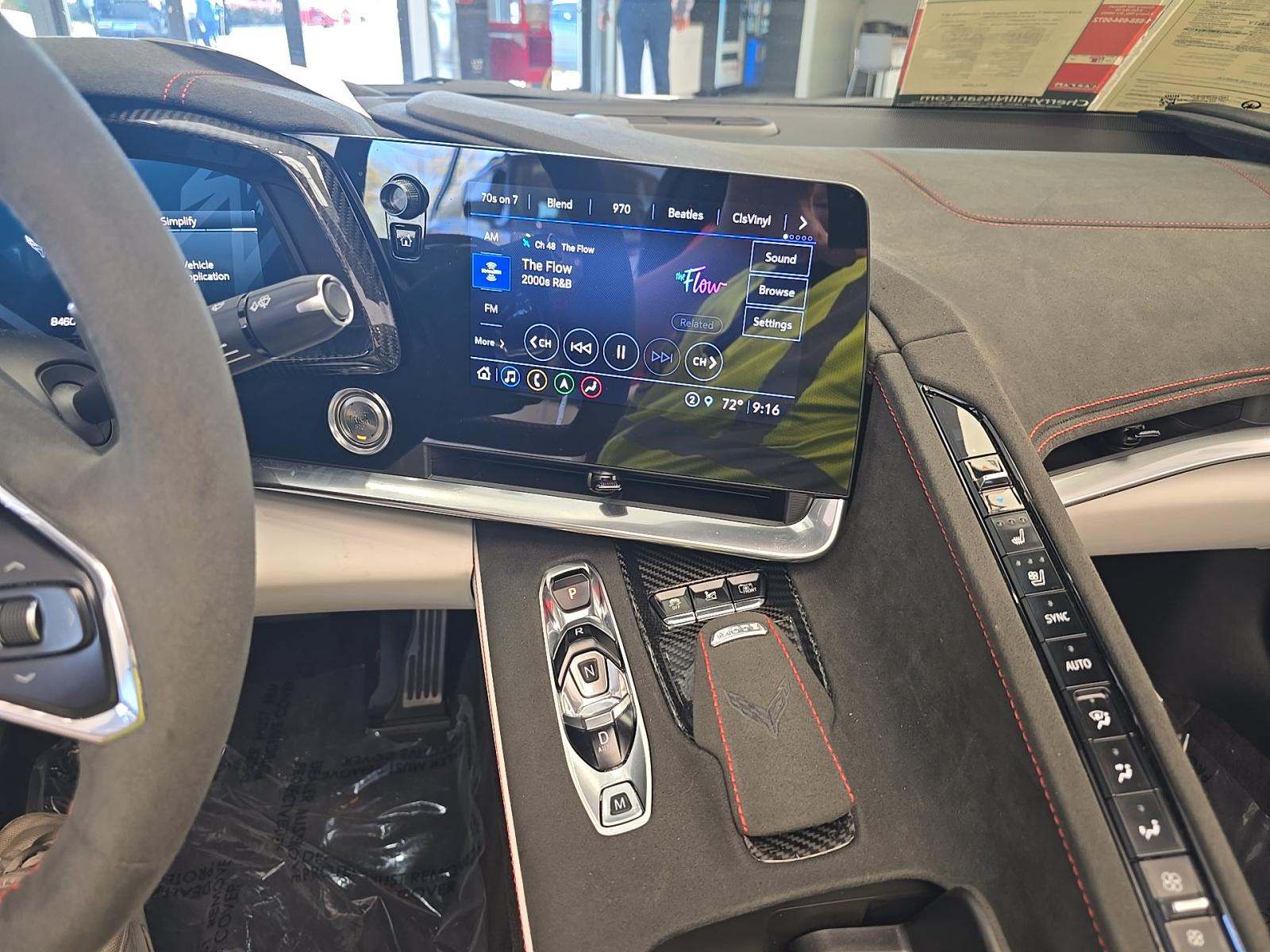 CHEVROLET CORVETTE - 10