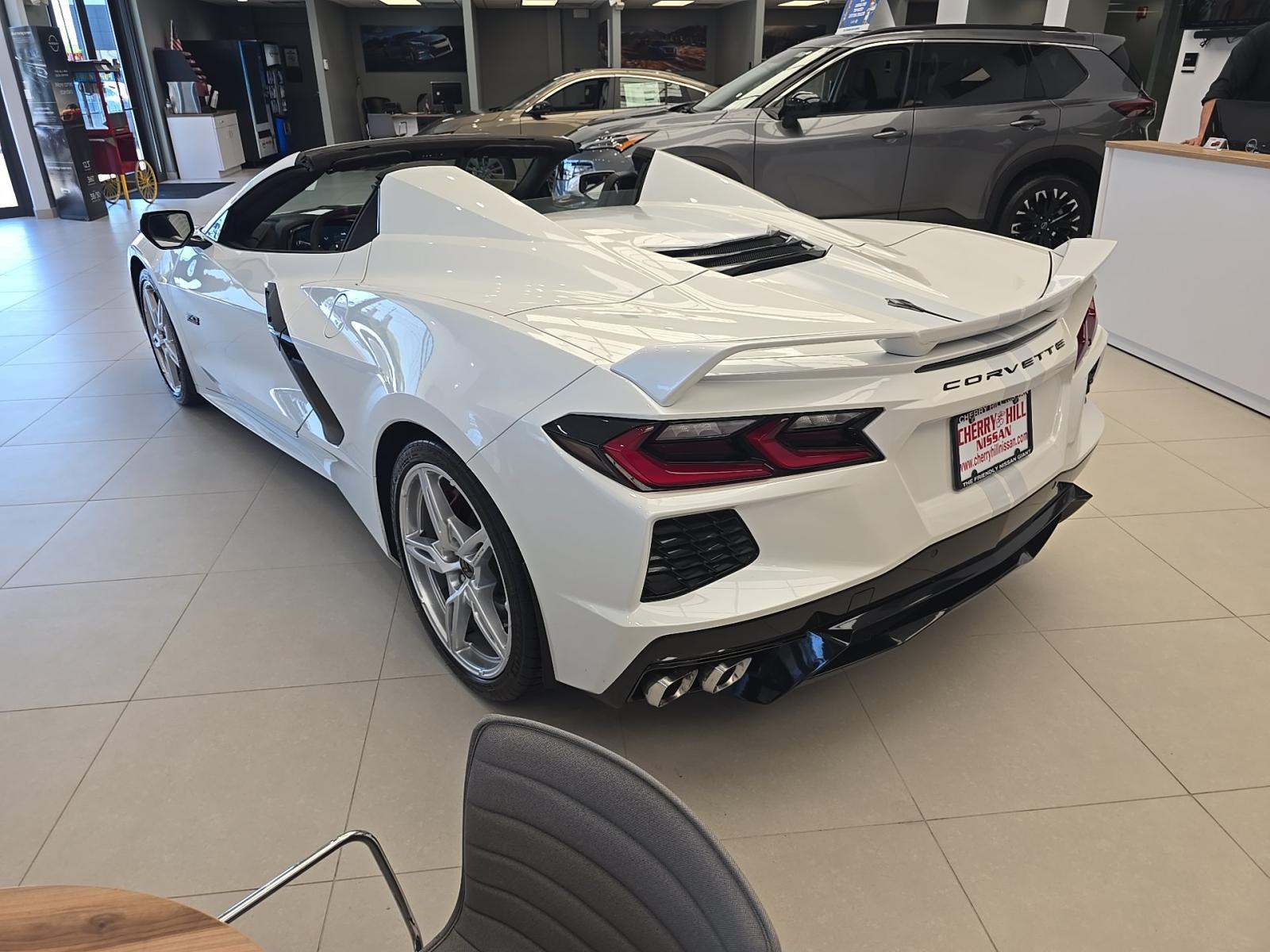 CHEVROLET CORVETTE - 2