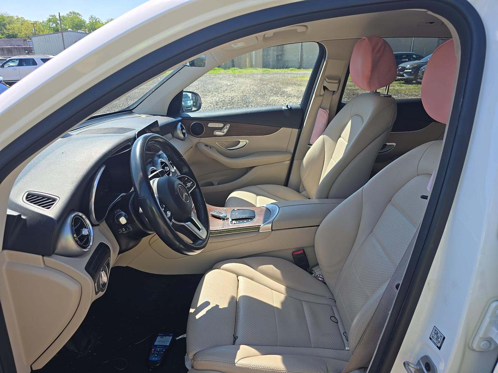 2022 Mercedes-Benz GLC GLC 300 AWD