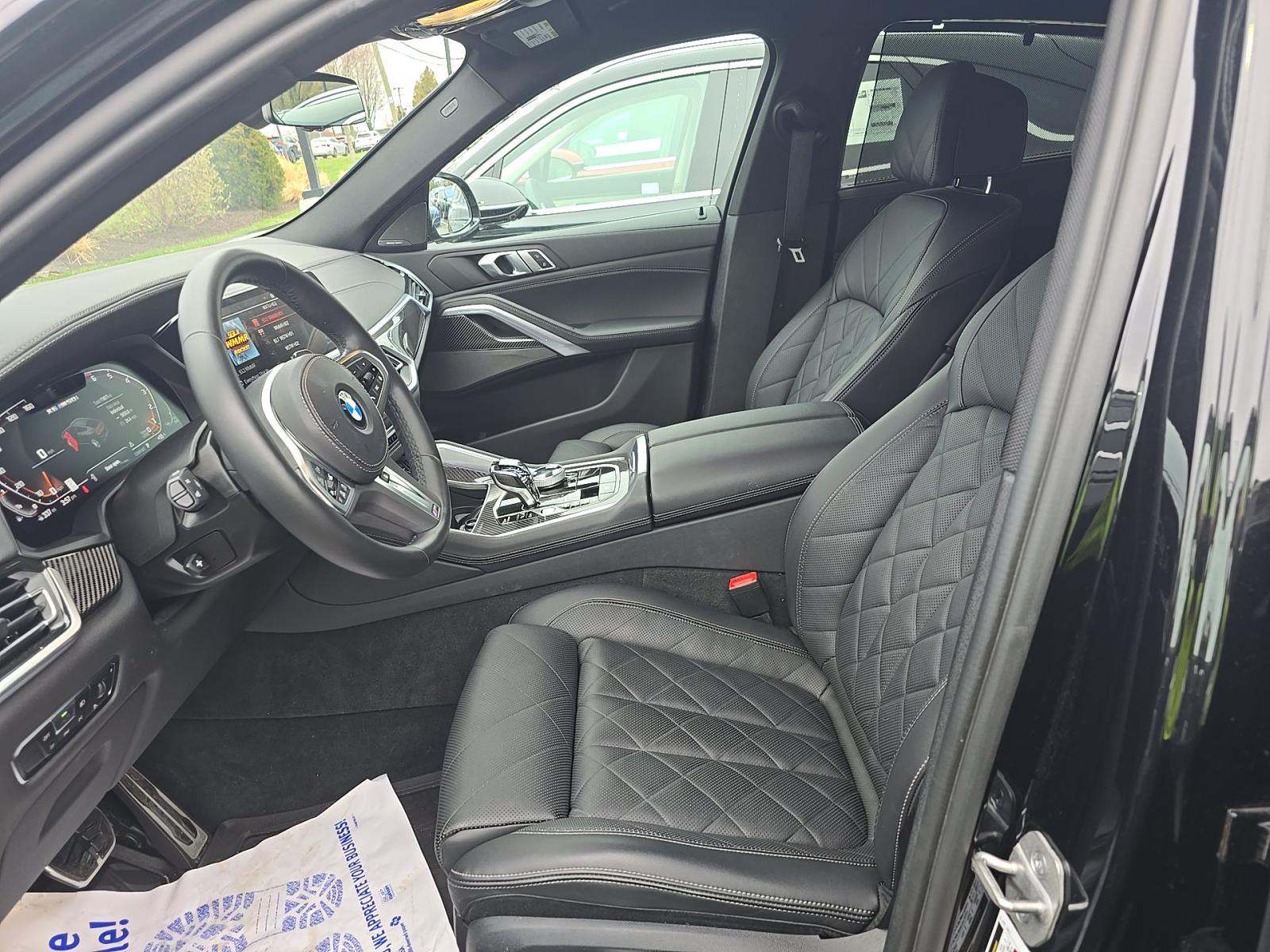 2023 BMW X6 M50i AWD