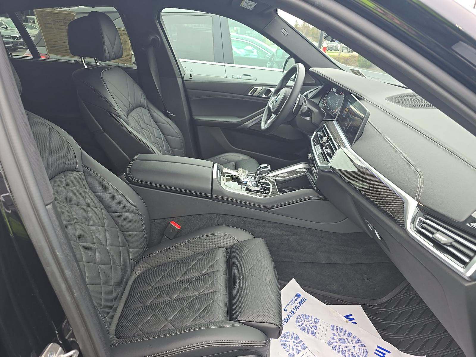 2023 BMW X6 M50i AWD