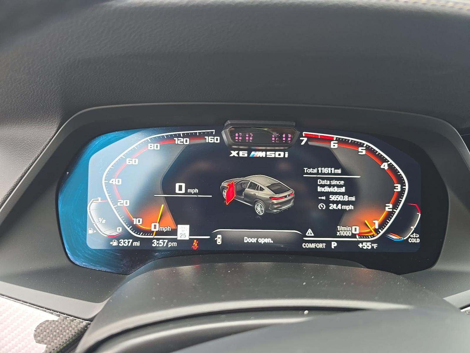 2023 BMW X6 M50i AWD