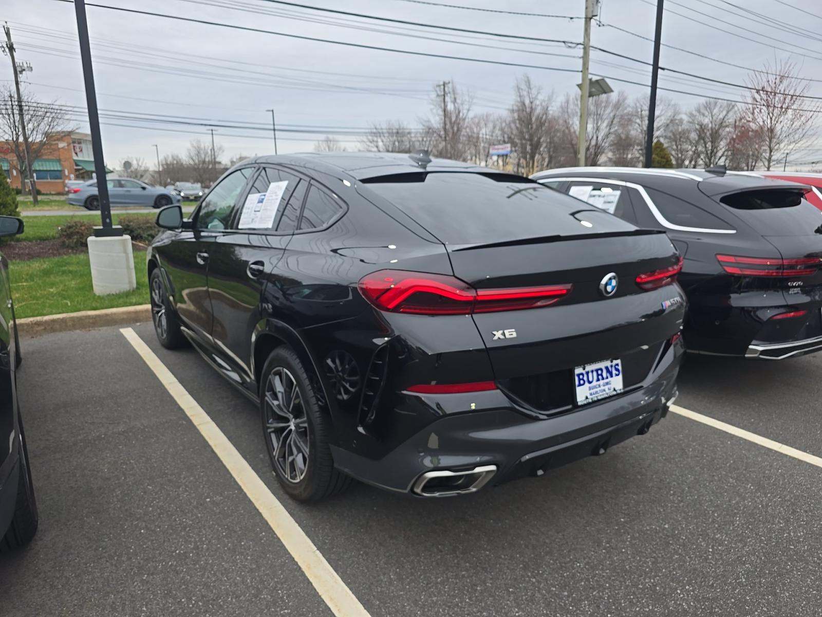 2023 BMW X6 M50i AWD