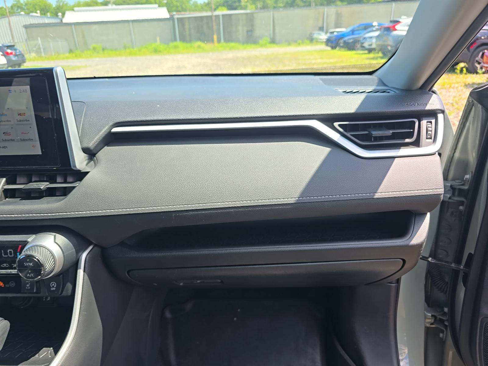 2023 Toyota RAV4 XLE AWD