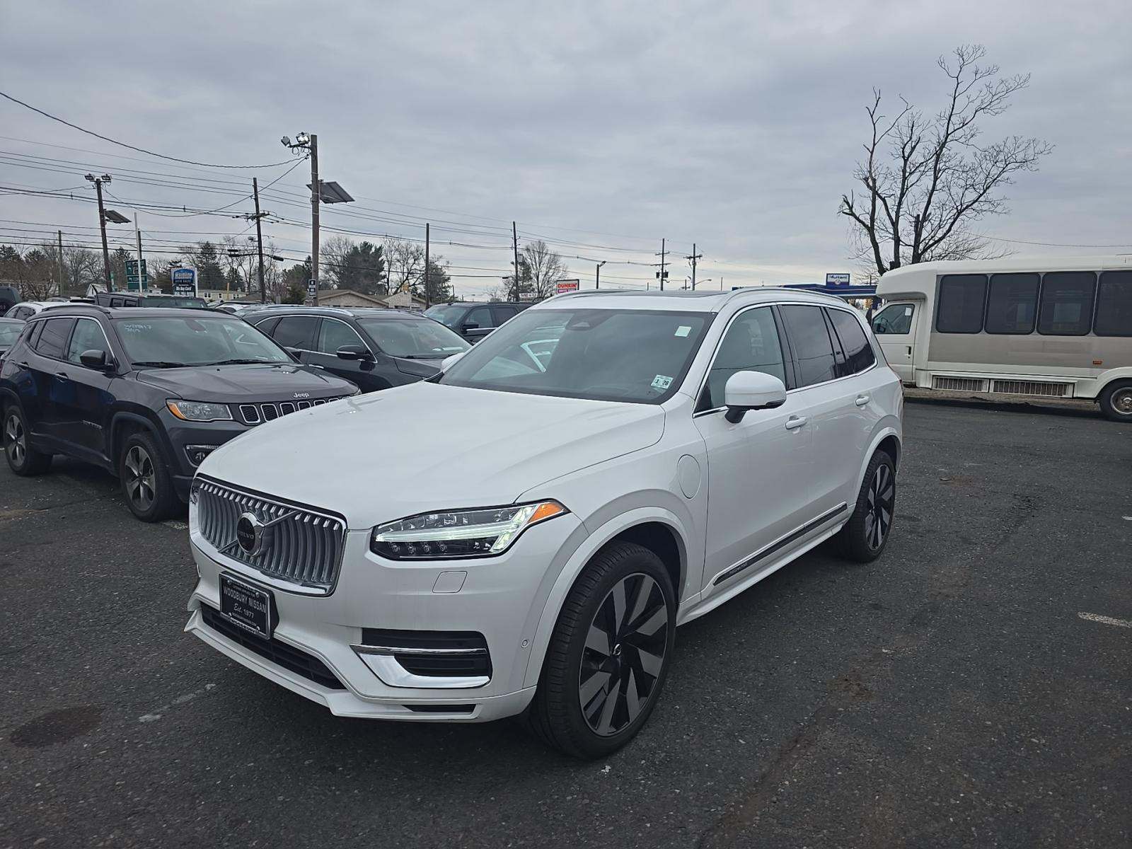 2023 Volvo XC90 Recharge T8 Ultimate AWD