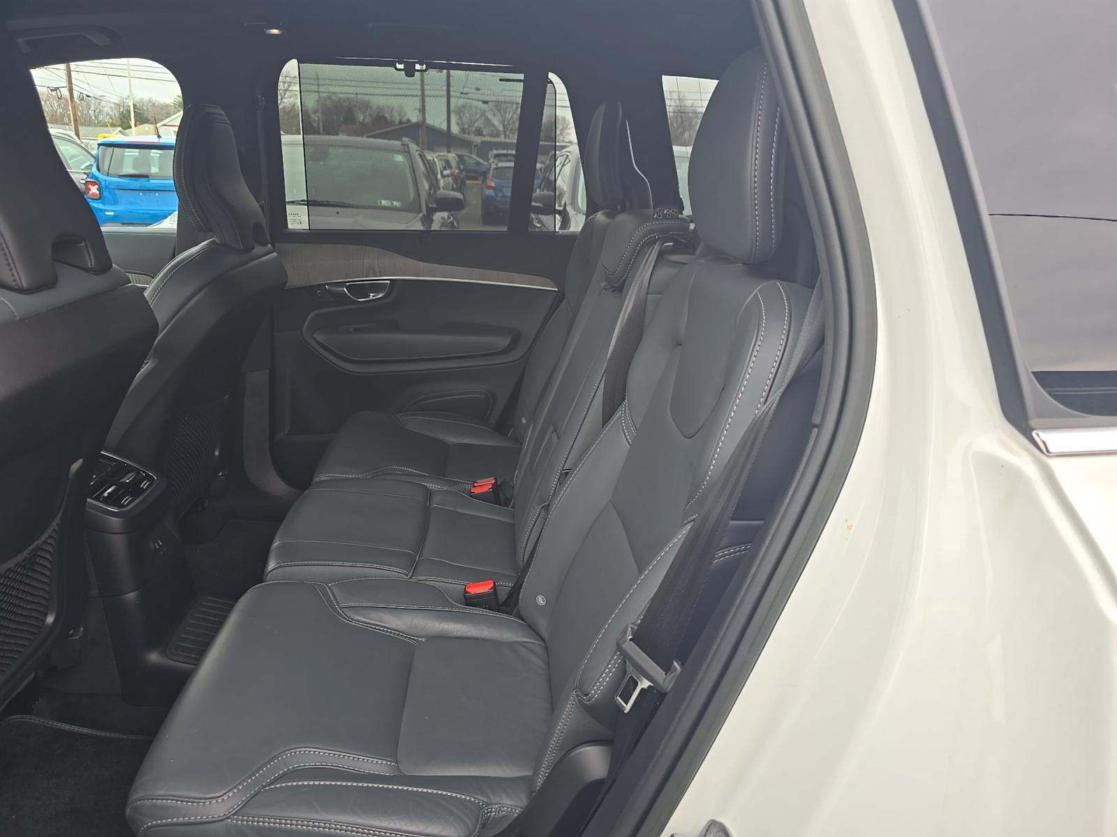 2023 Volvo XC90 Recharge T8 Ultimate AWD