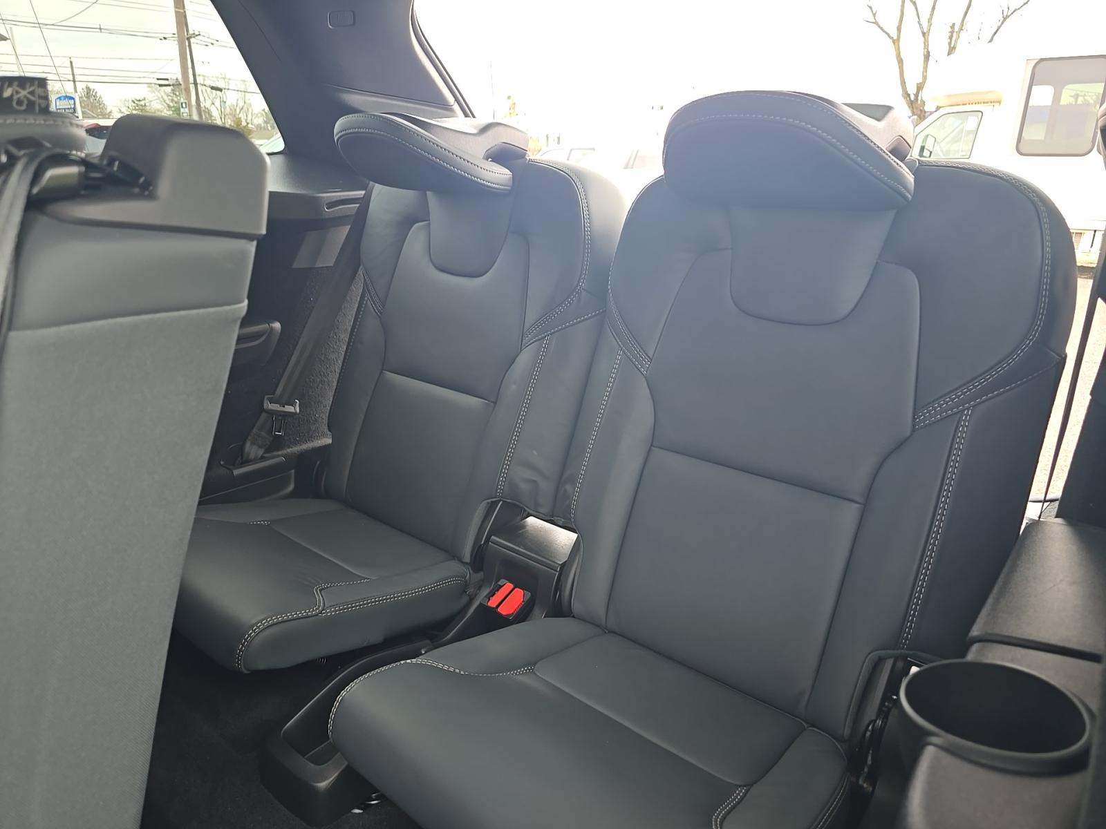 2023 Volvo XC90 Recharge T8 Ultimate AWD