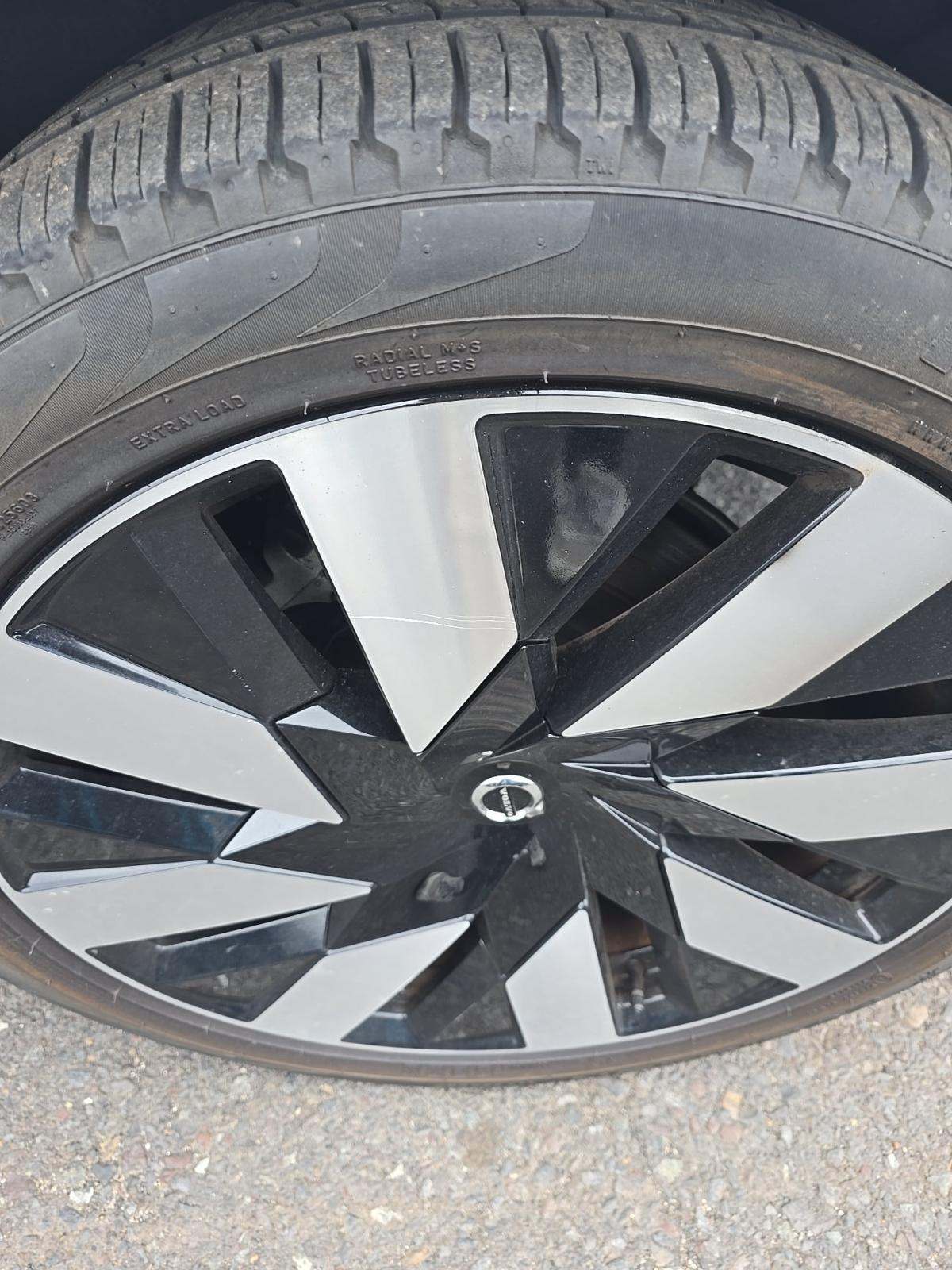 2023 Volvo XC90 Recharge T8 Ultimate AWD