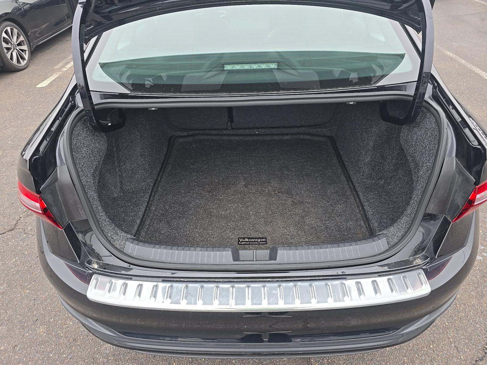 2023 Volkswagen Jetta 1.5T SE FWD