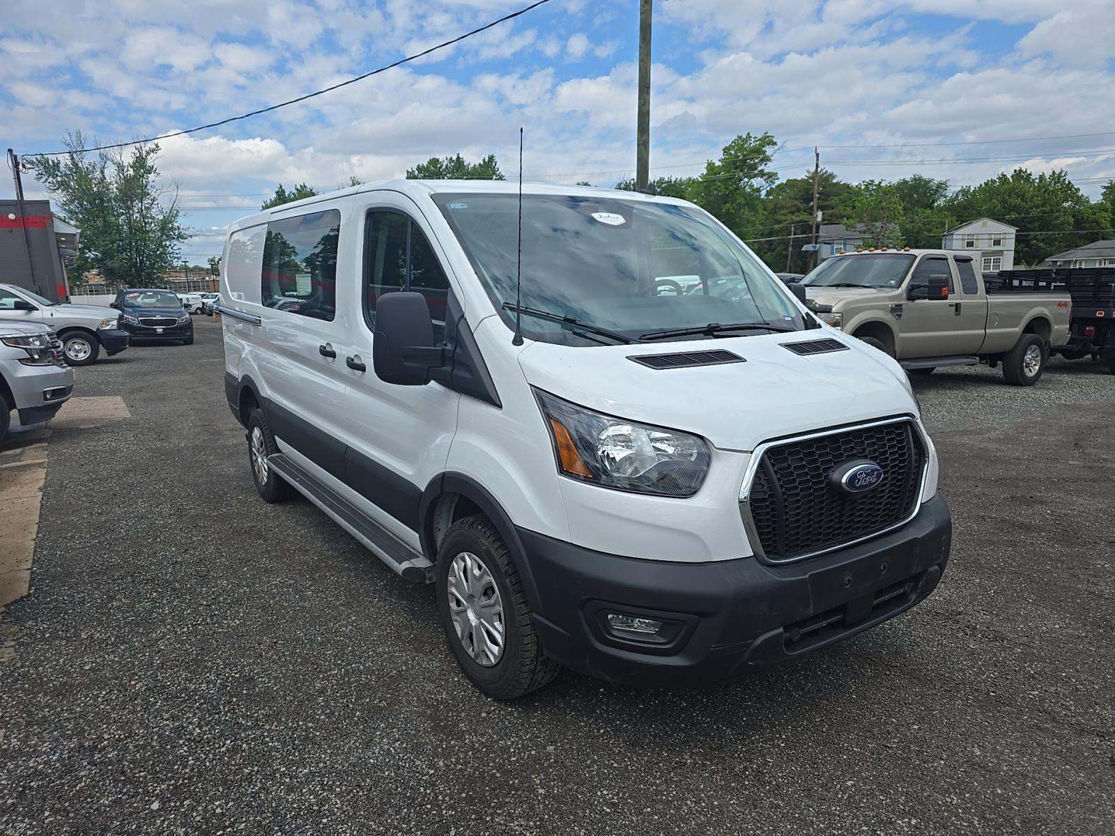 FORD TRANSIT 250 - 4