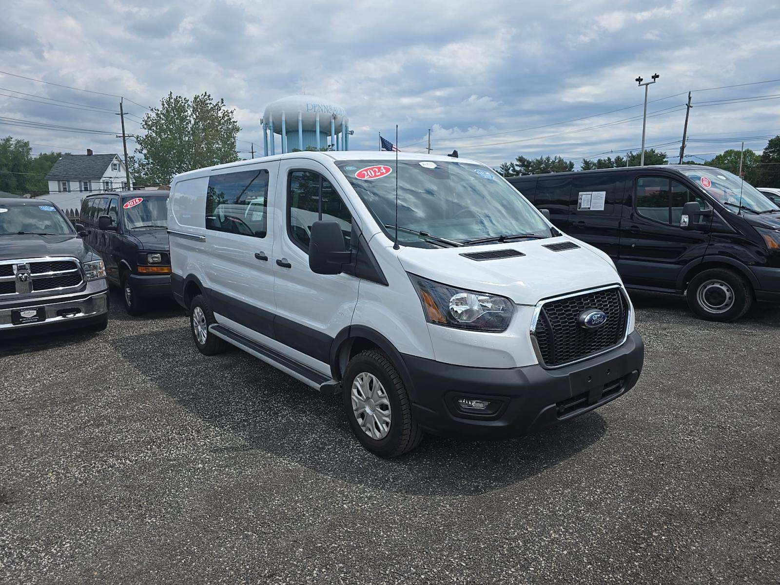 FORD TRANSIT 250 - 4