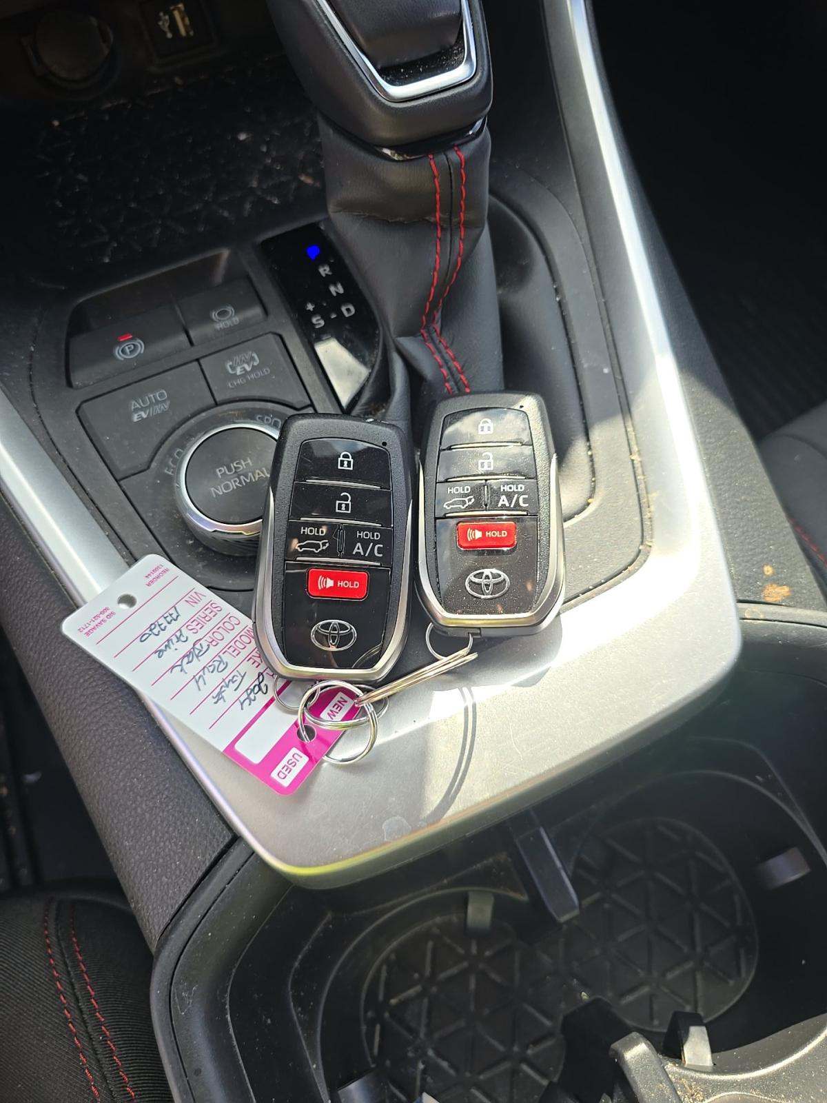 2024 Toyota RAV4 Prime SE AWD