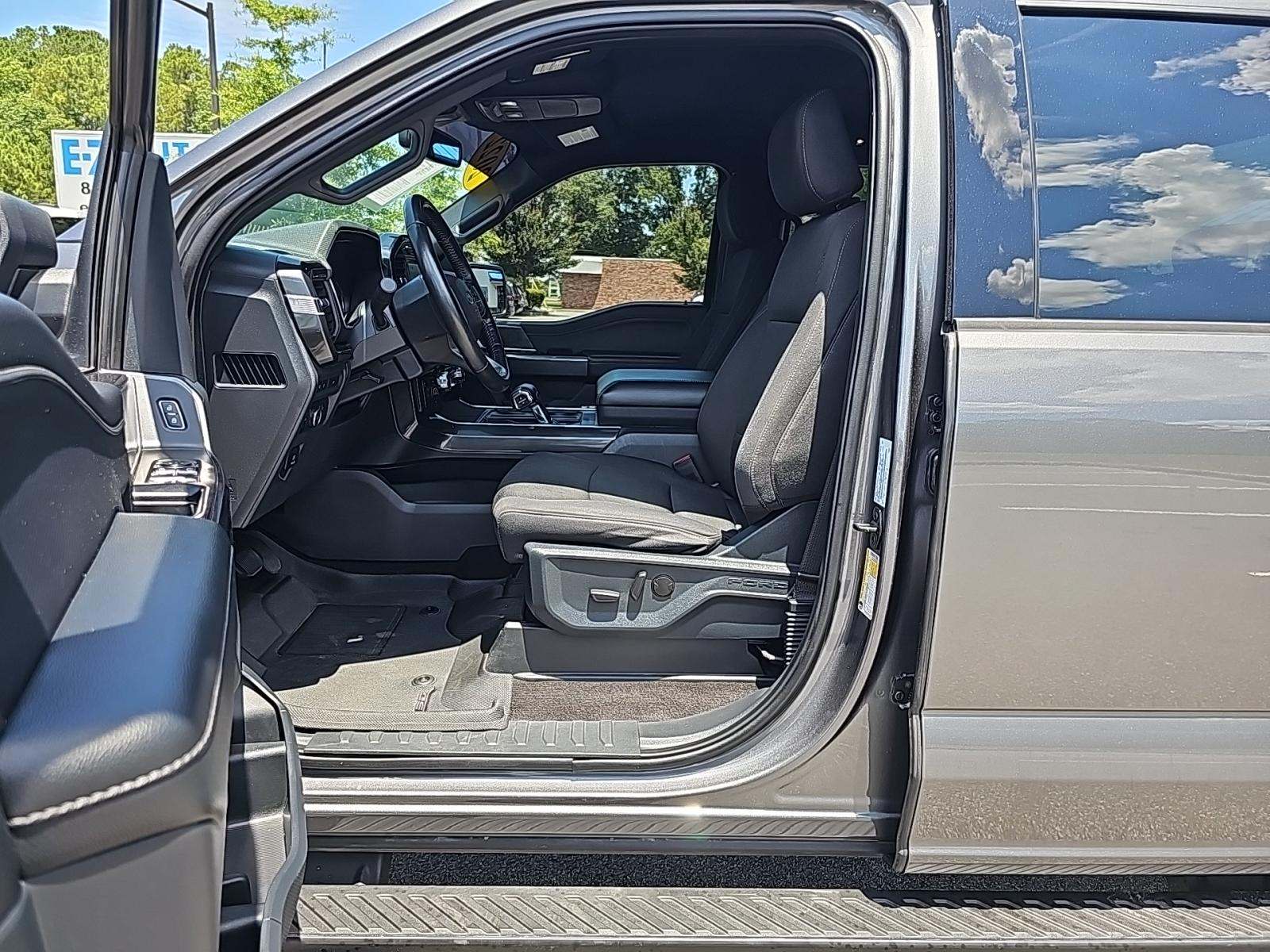 2022 Ford F-150 XLT AWD