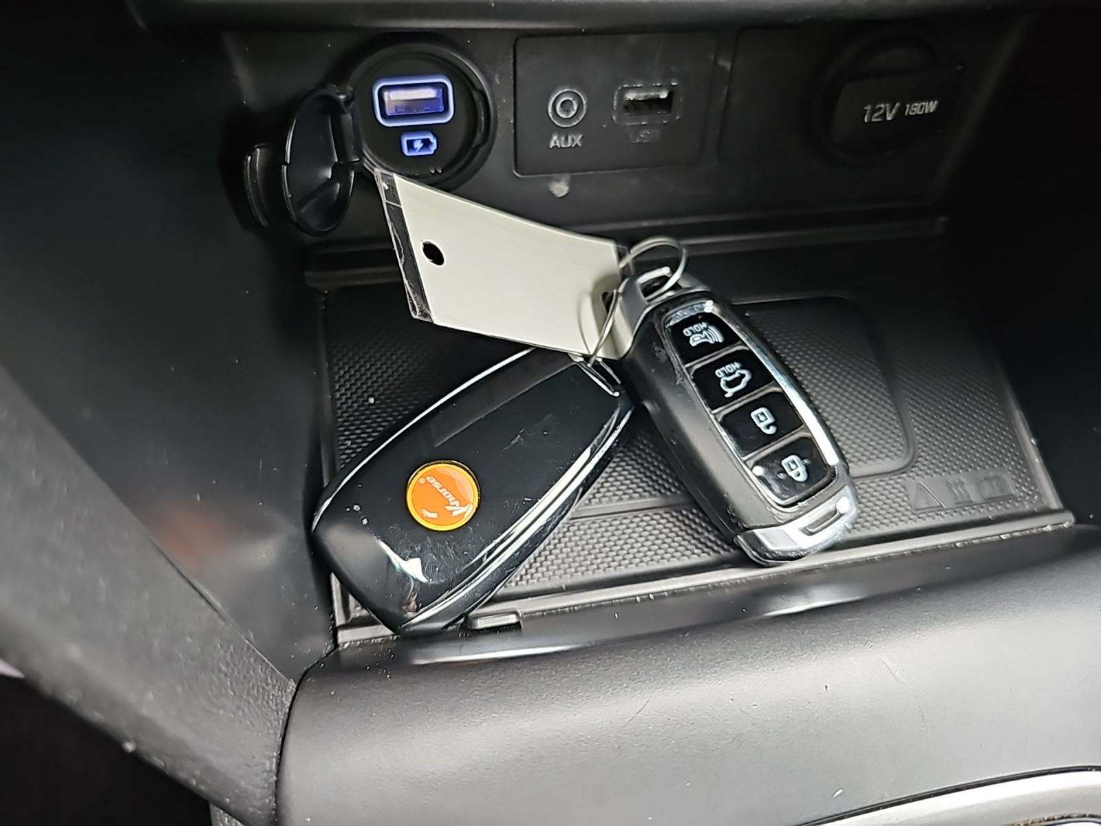 2020 Hyundai Kona SEL Plus FWD