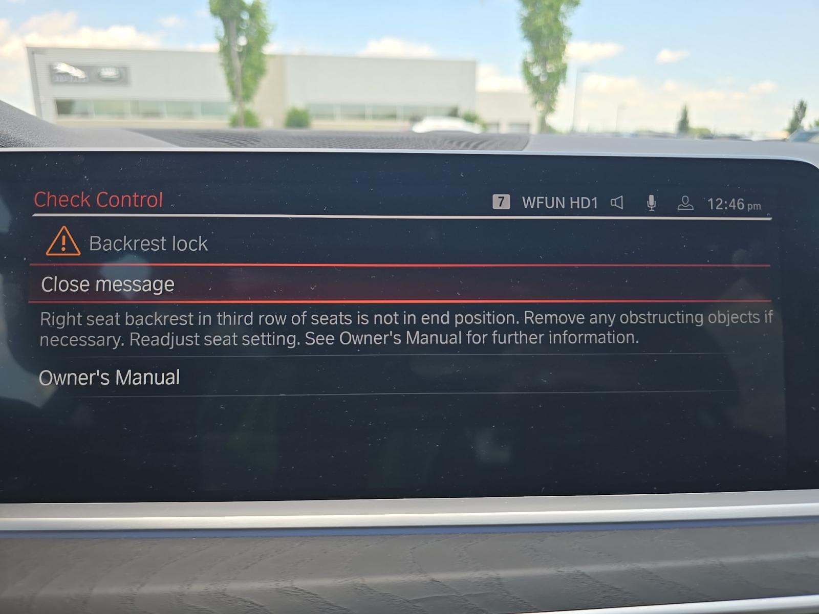 2022 BMW X7 xDrive40i AWD