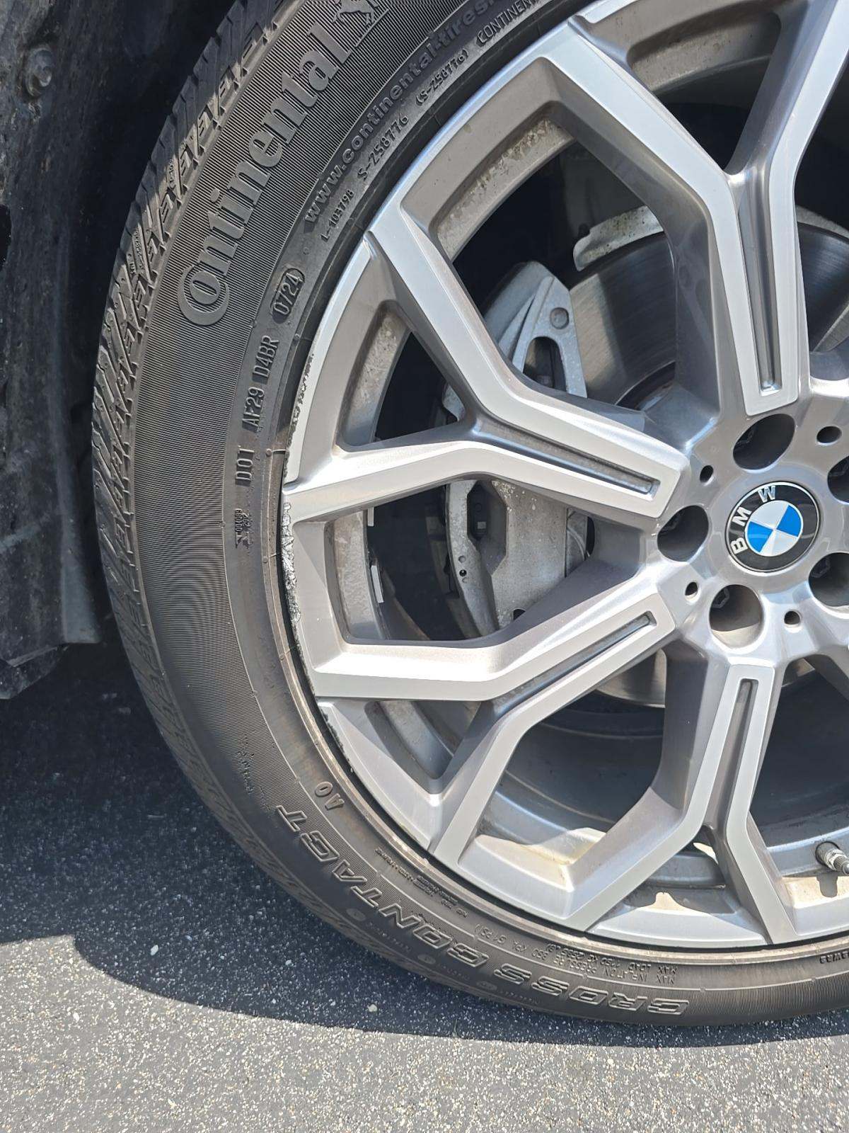 2022 BMW X7 xDrive40i AWD