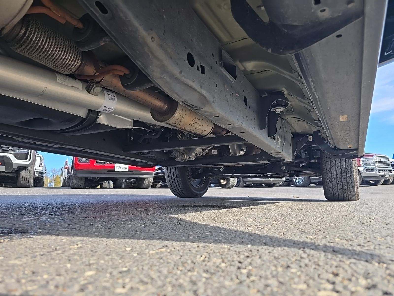 2023 Ford F-150 Lariat AWD