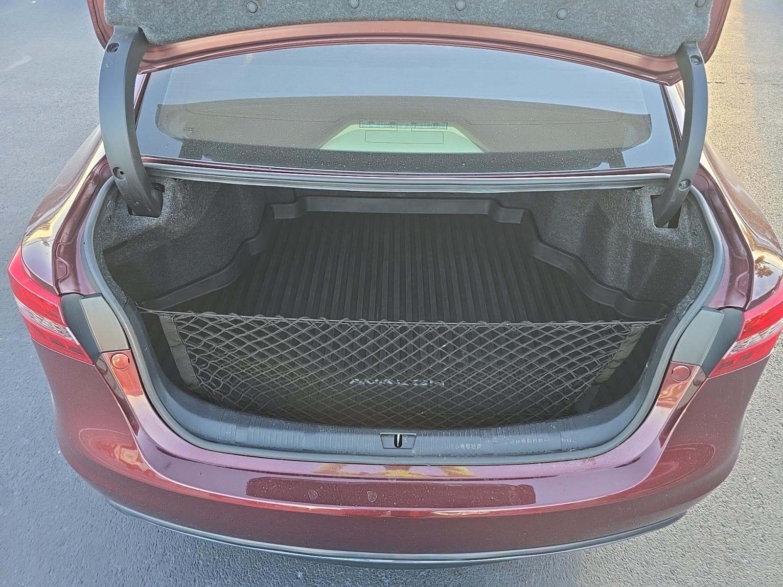 2016 Toyota Avalon Limited FWD