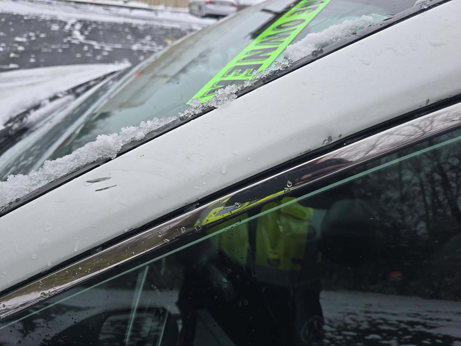 2024 Toyota Camry SE FWD