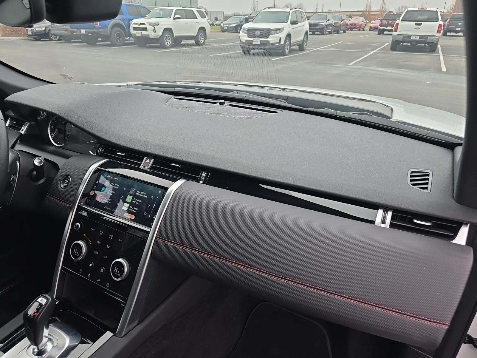 2023 Land Rover Discovery Sport SE R-Dynamic AWD