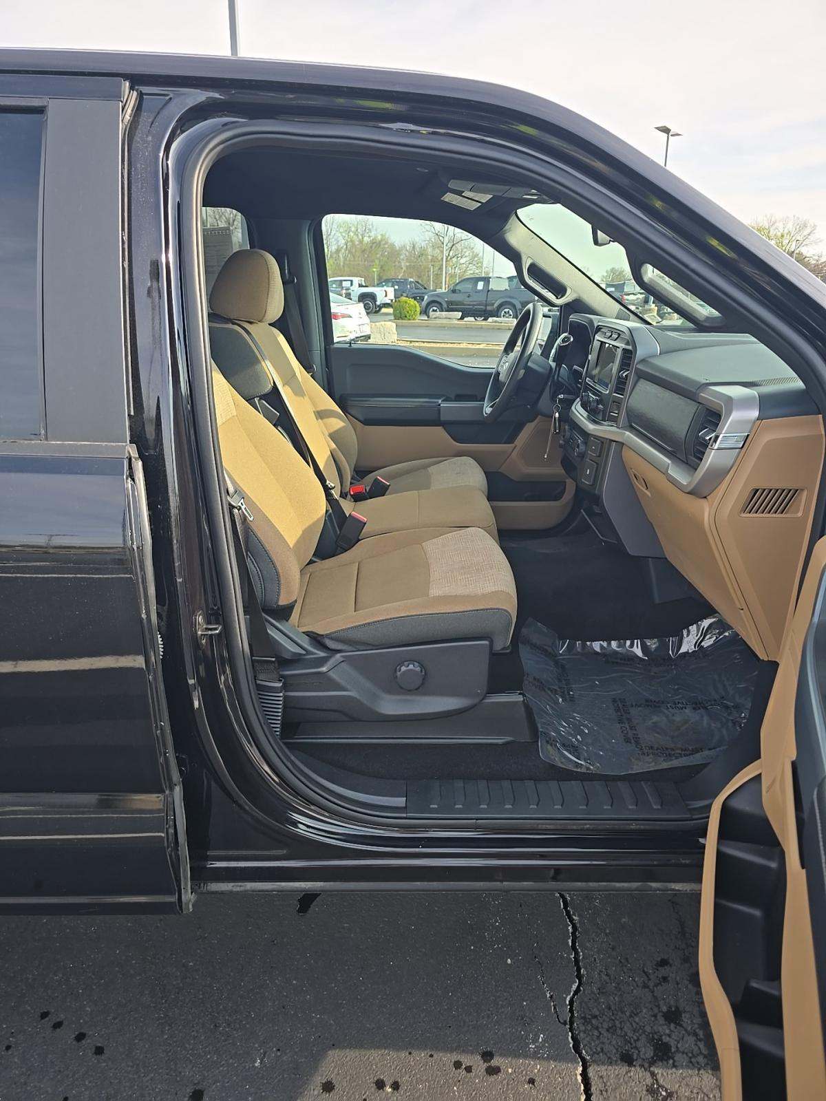 2023 Ford F-150 XLT AWD