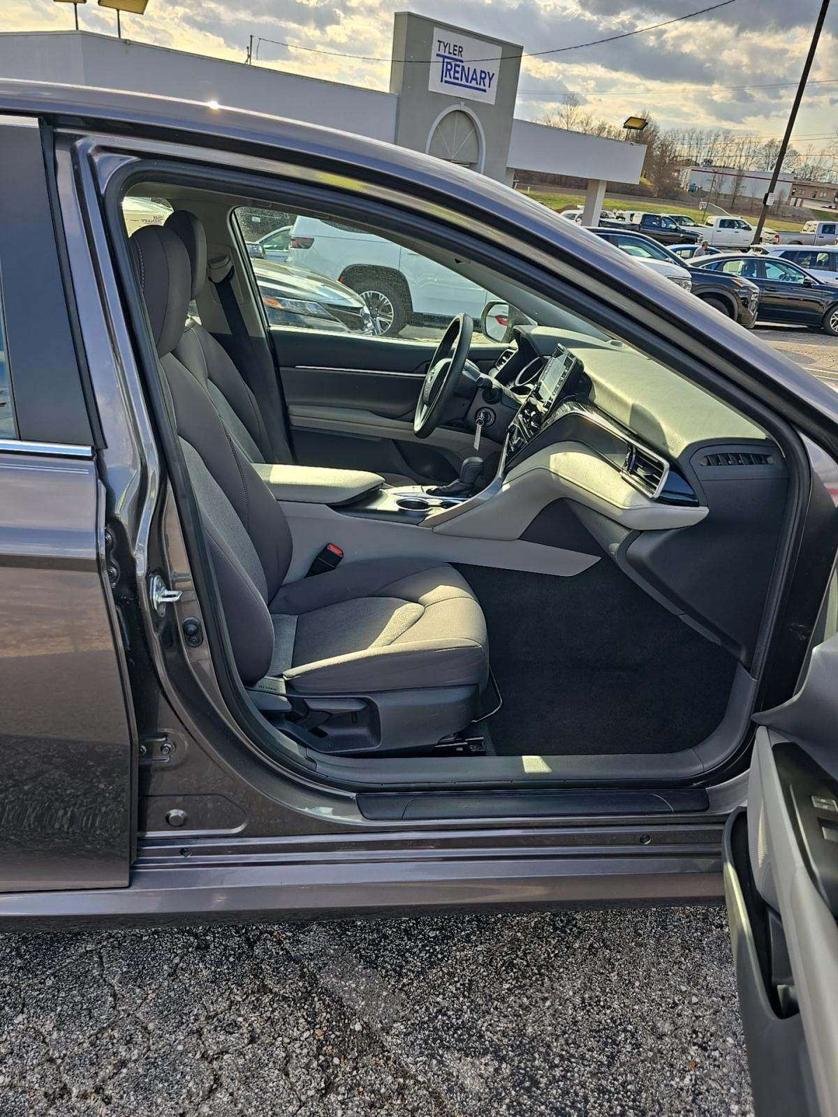 2024 Toyota Camry LE FWD