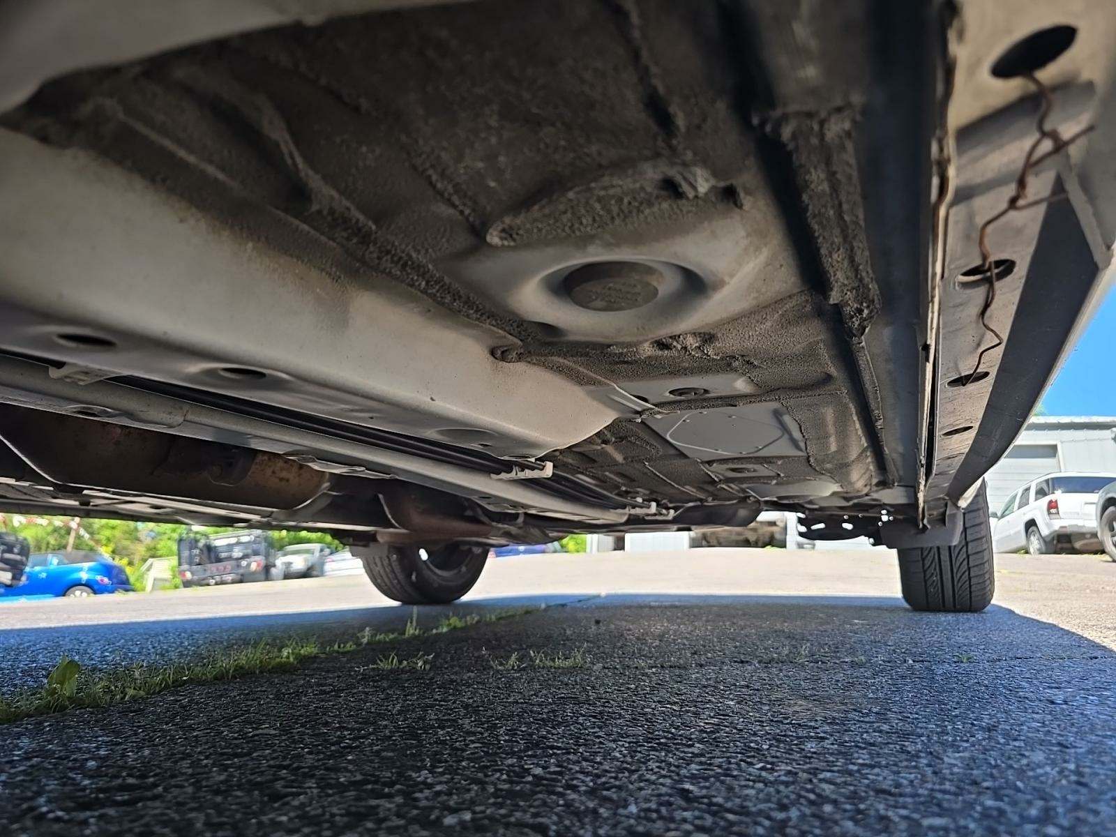 2010 Toyota Yaris Base FWD