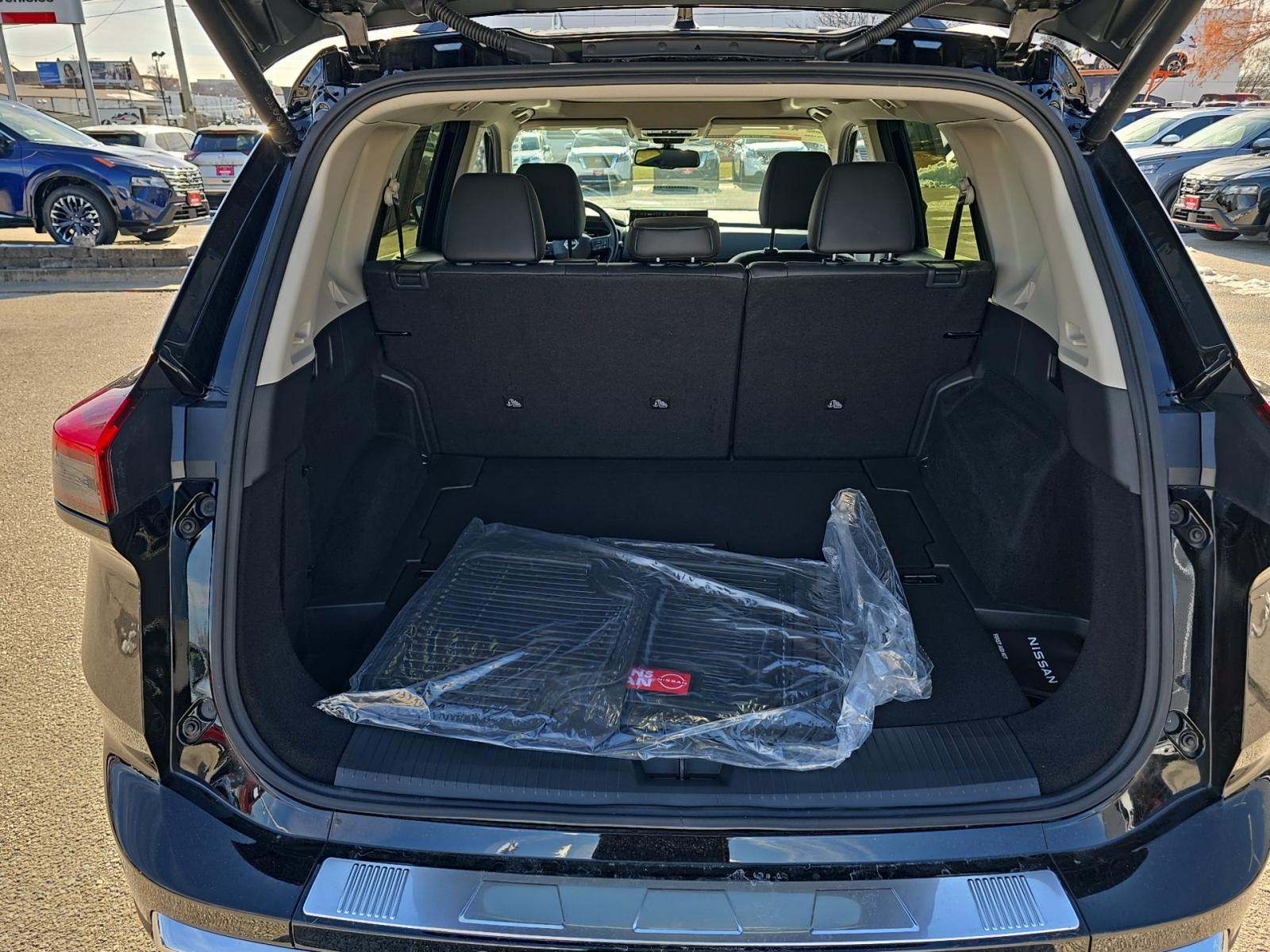 2025 Nissan Rogue Platinum AWD