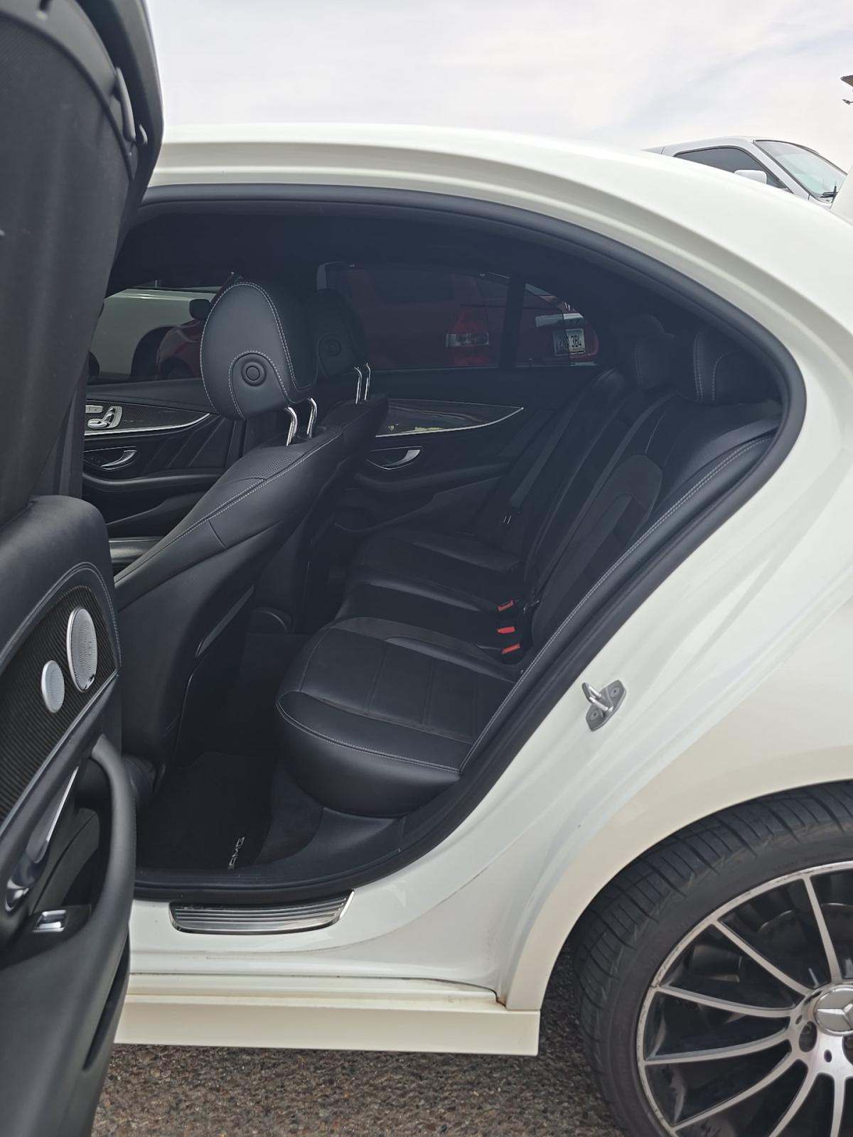 MERCEDES-BENZ E-CLASS - 9