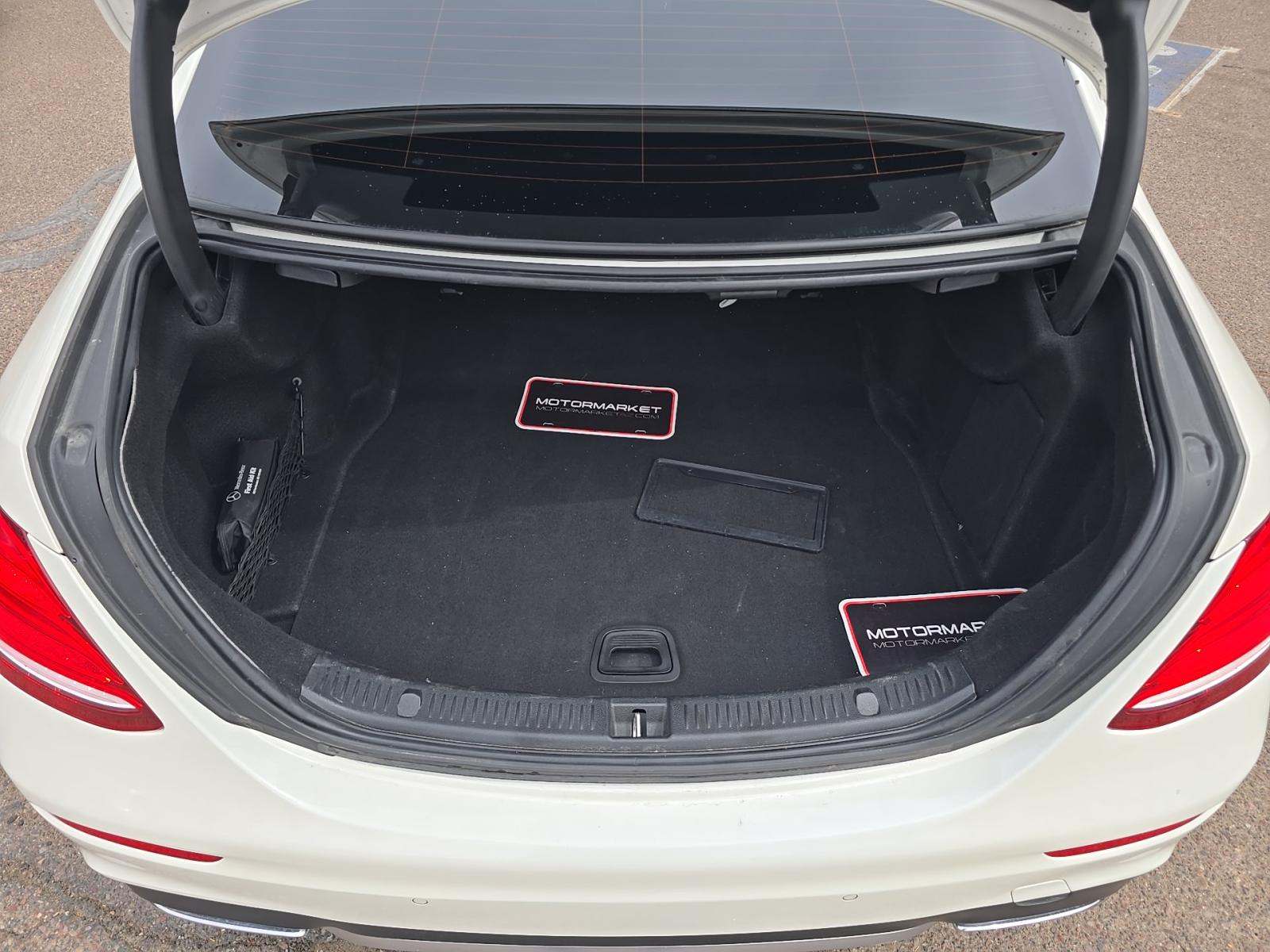 MERCEDES-BENZ E-CLASS - 10