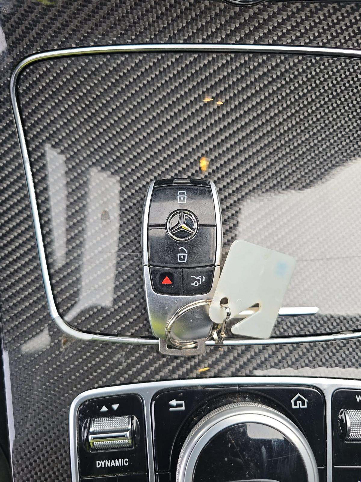 MERCEDES-BENZ E-CLASS - 4