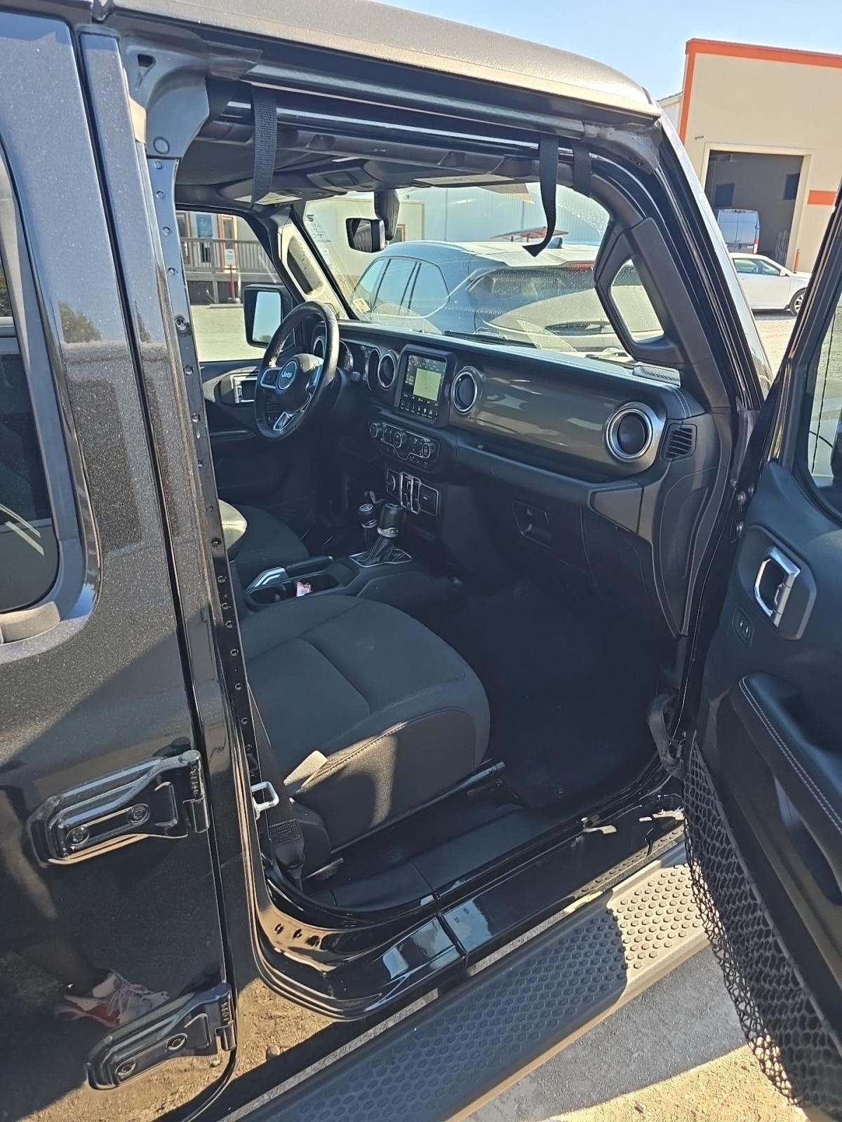 2018 Jeep Wrangler Unlimited Sahara AWD