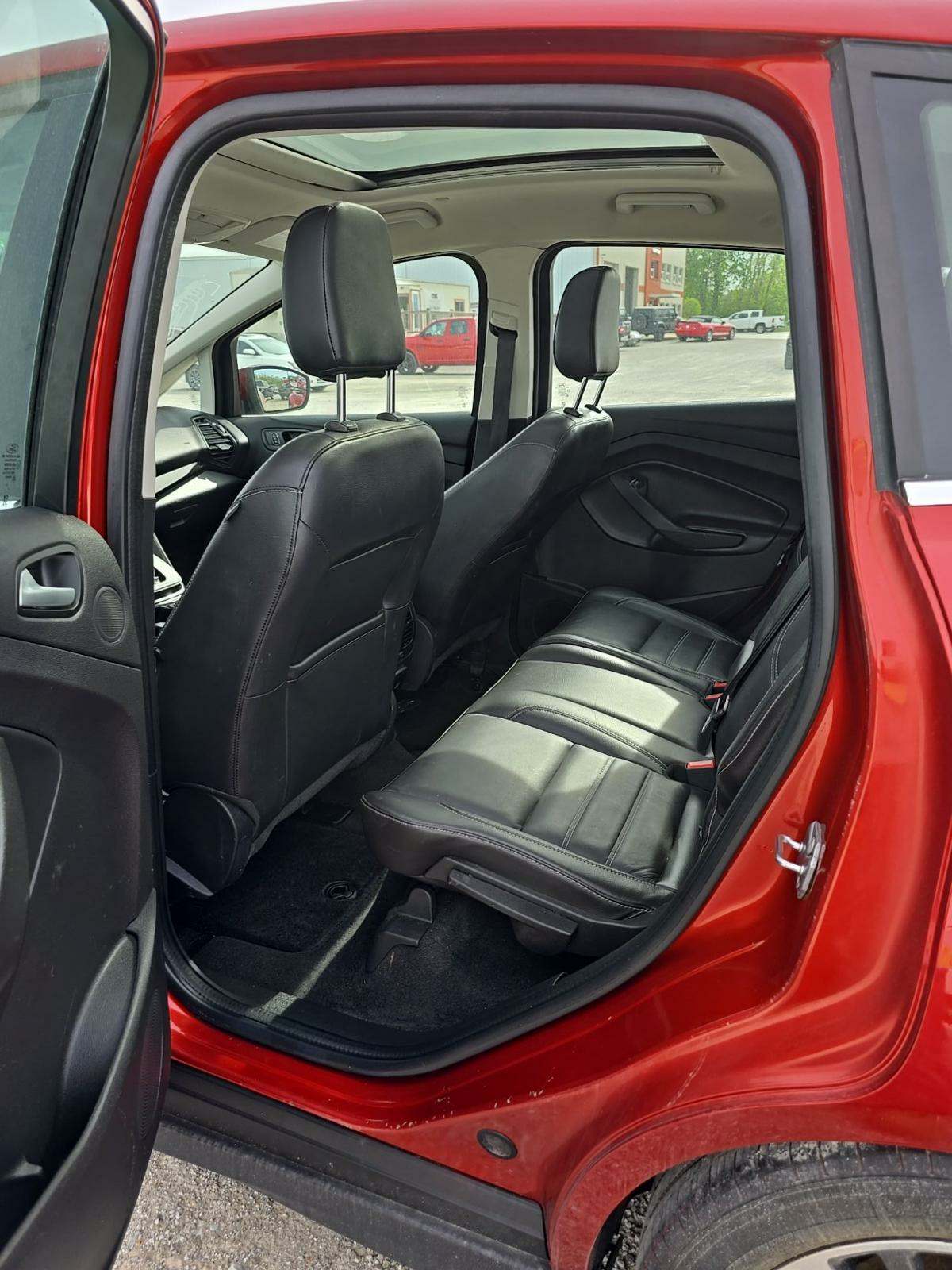 2018 Ford C-MAX Hybrid Titanium FWD