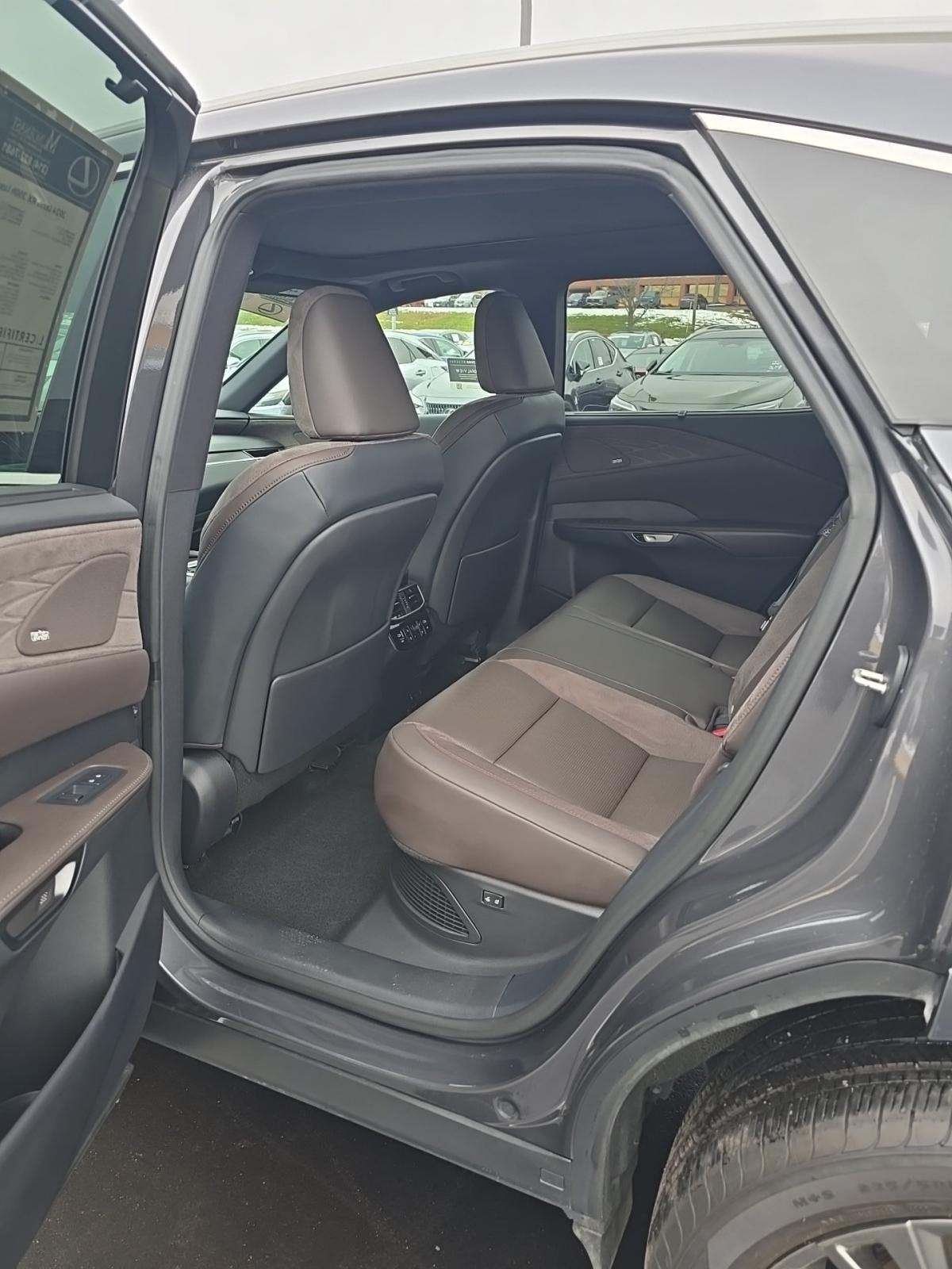 2024 Lexus RX RX 350h Luxury AWD