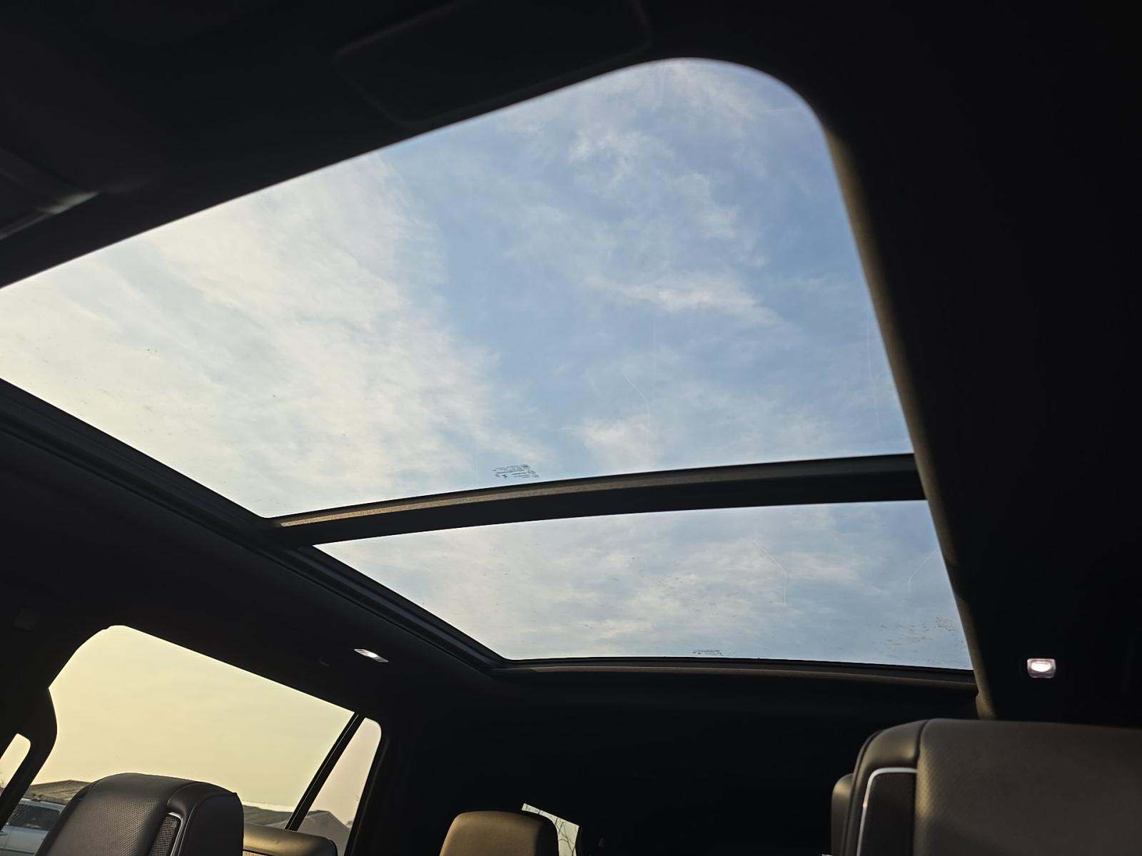 2023 Cadillac Escalade Sport AWD