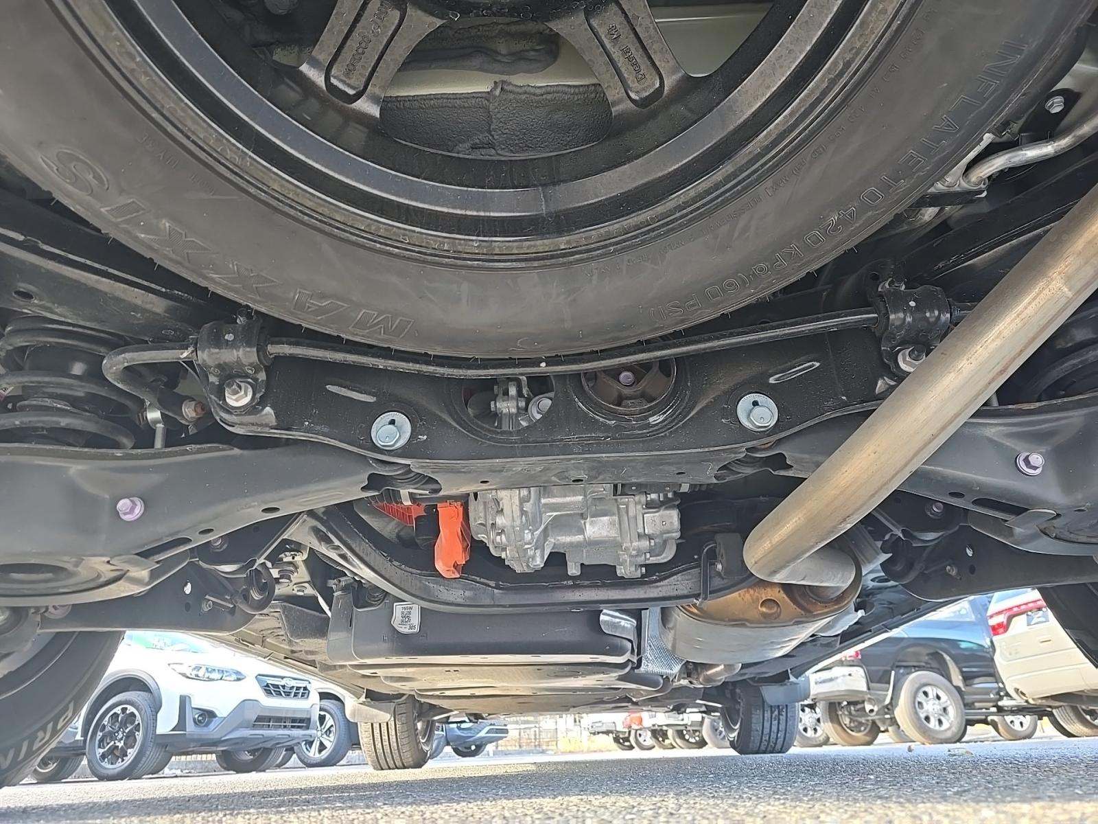 2022 Toyota Highlander Hybrid Bronze Edition AWD