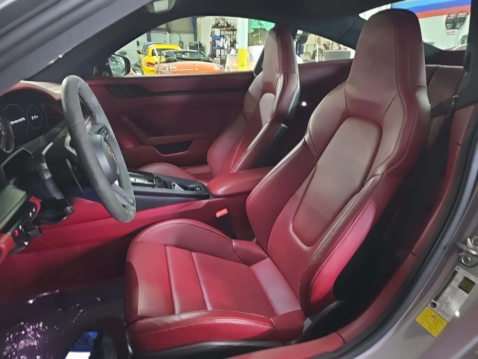 2022 Porsche 911 Carrera 4 GTS AWD