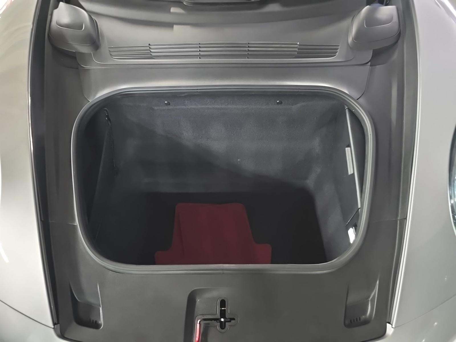 2022 Porsche 911 Carrera 4 GTS AWD